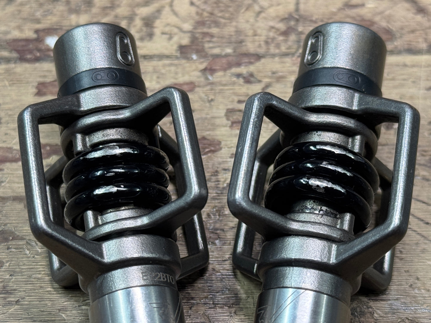 IC234 クランクブラザーズ crankbrothers エッグビーター EGG BEATER 3 ビンディングペダル 黒 クロモリシャフト