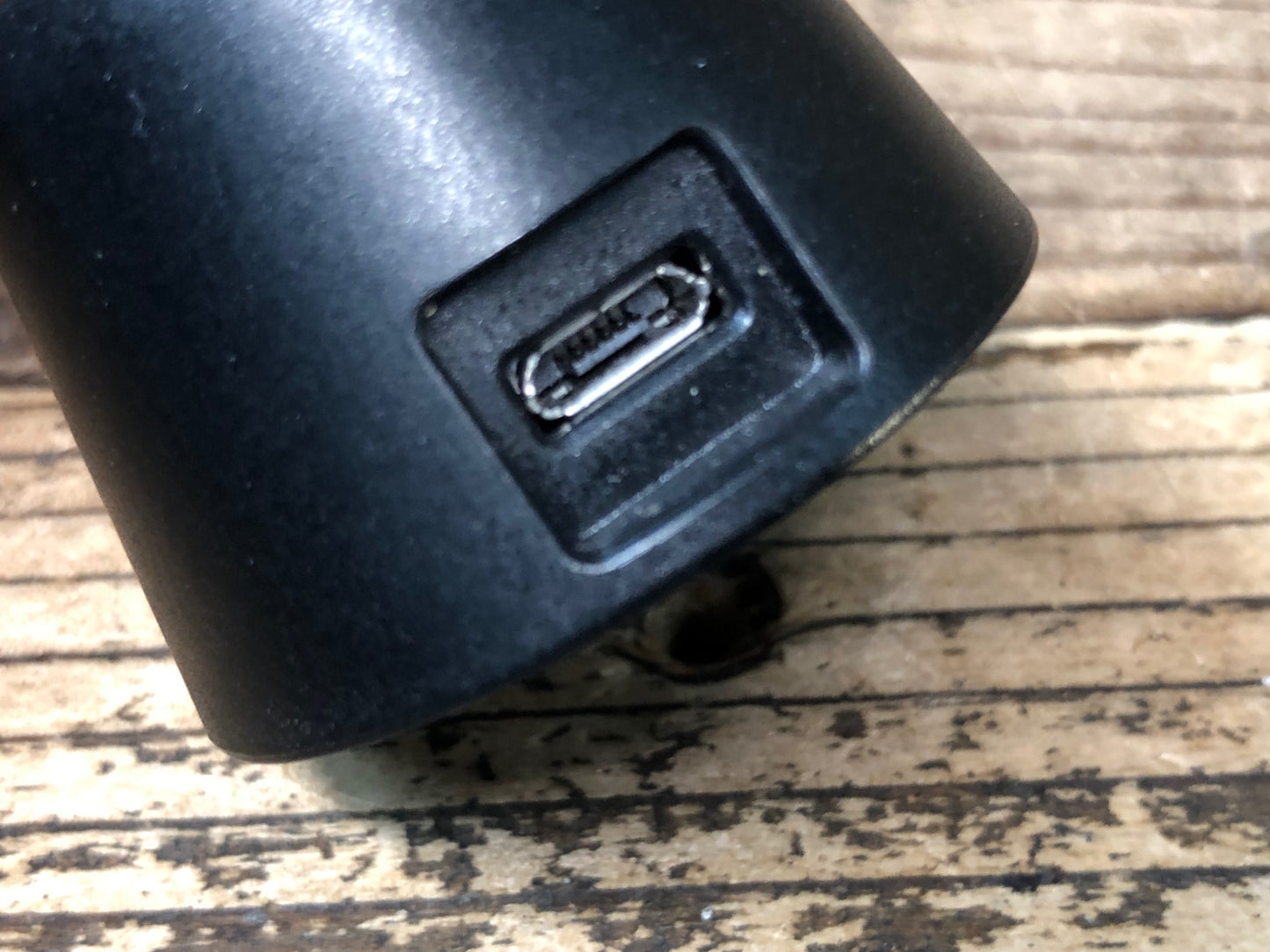 JA665 キャットアイ CATEYE VOLTシリーズ用バッテリー BA-2.2 充電クレードルセット