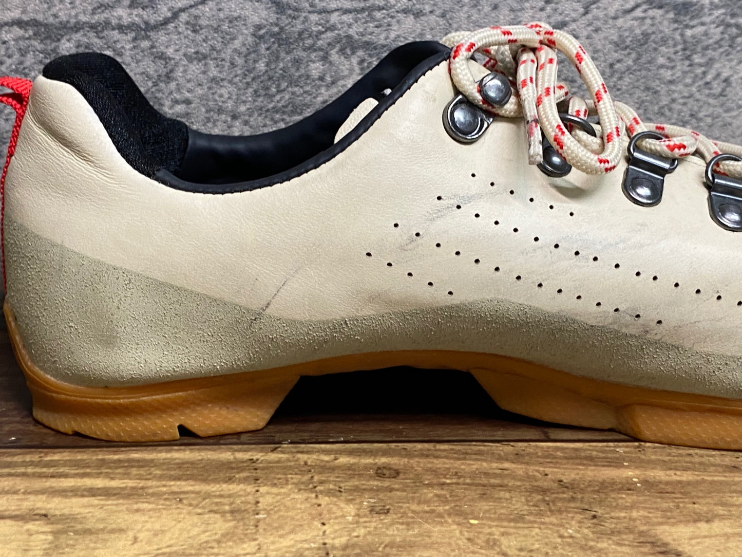 IZ943 カフェドシクリステ cafe du cycliste GRAVEL SHOES ビンディングシューズ SPD EU41 クリーム