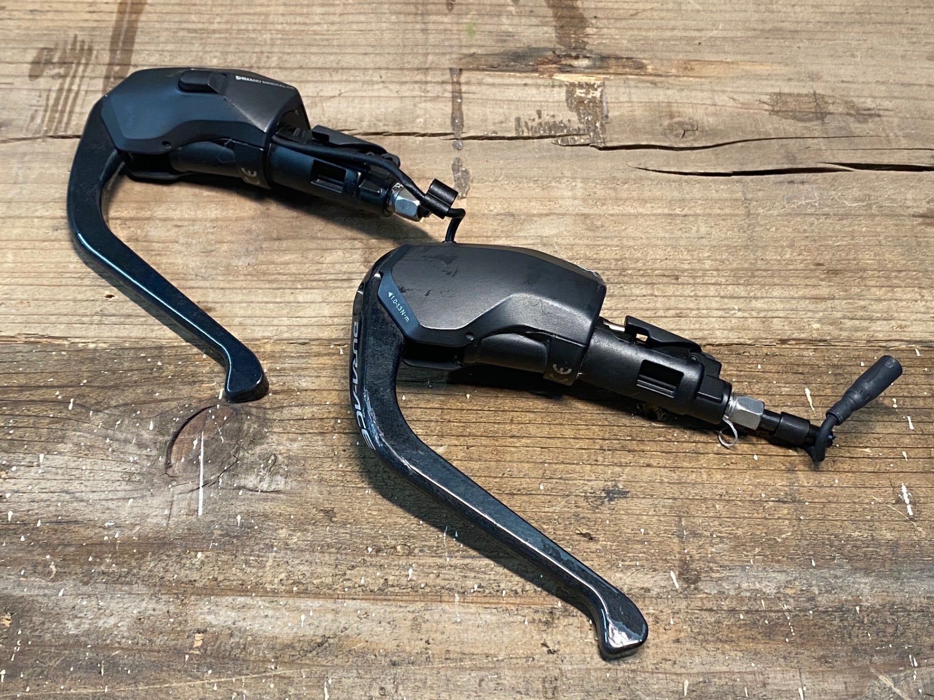 IO070 シマノ SHIMANO デュラエース DURA-ACE ST-R9180 デュアル