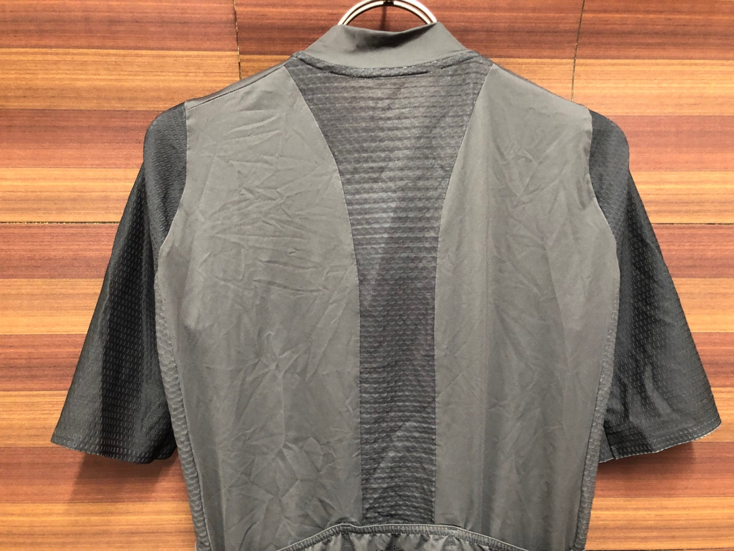 IU230 dhb AERON ULTRA 半袖 サイクルジャージ グレー XS