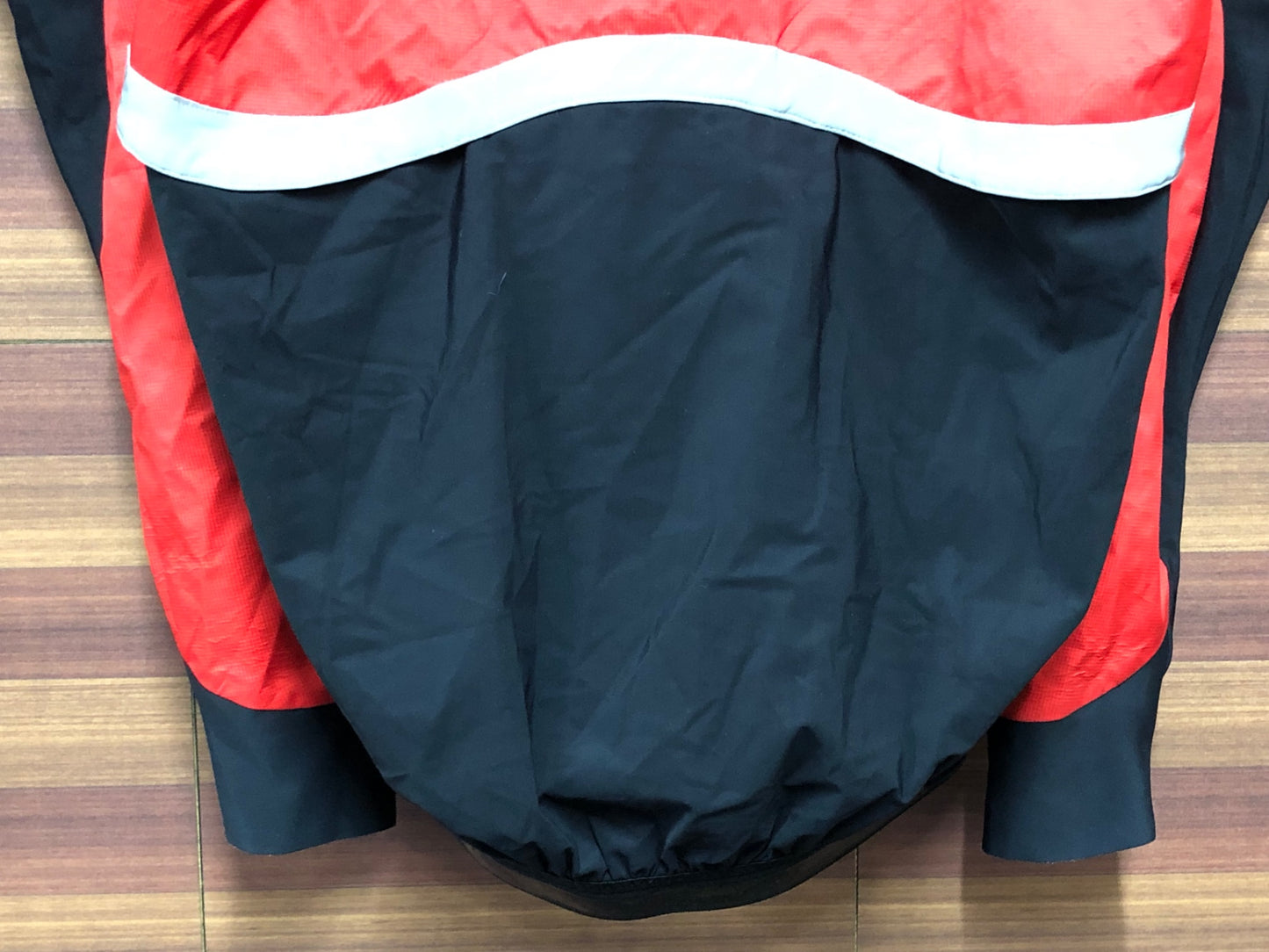 IQ524 アソス assos RS.STURMPRINZ EVO 長袖 サイクル レインジャケット 赤 M