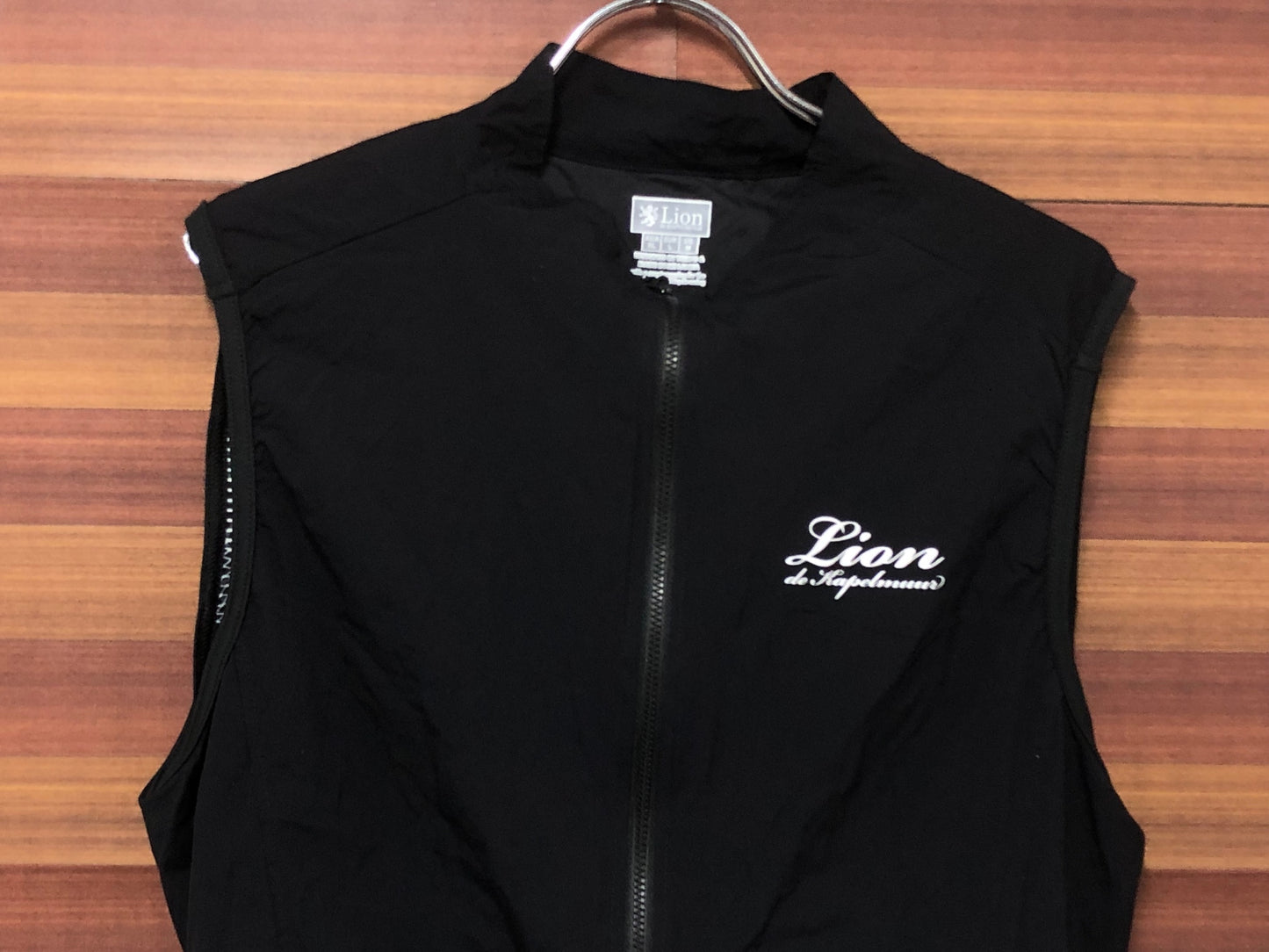 HZ155 リオンドカペルミュール Lion de KAPELMUUR サイクルベスト ジレ 黒 ASIA XL