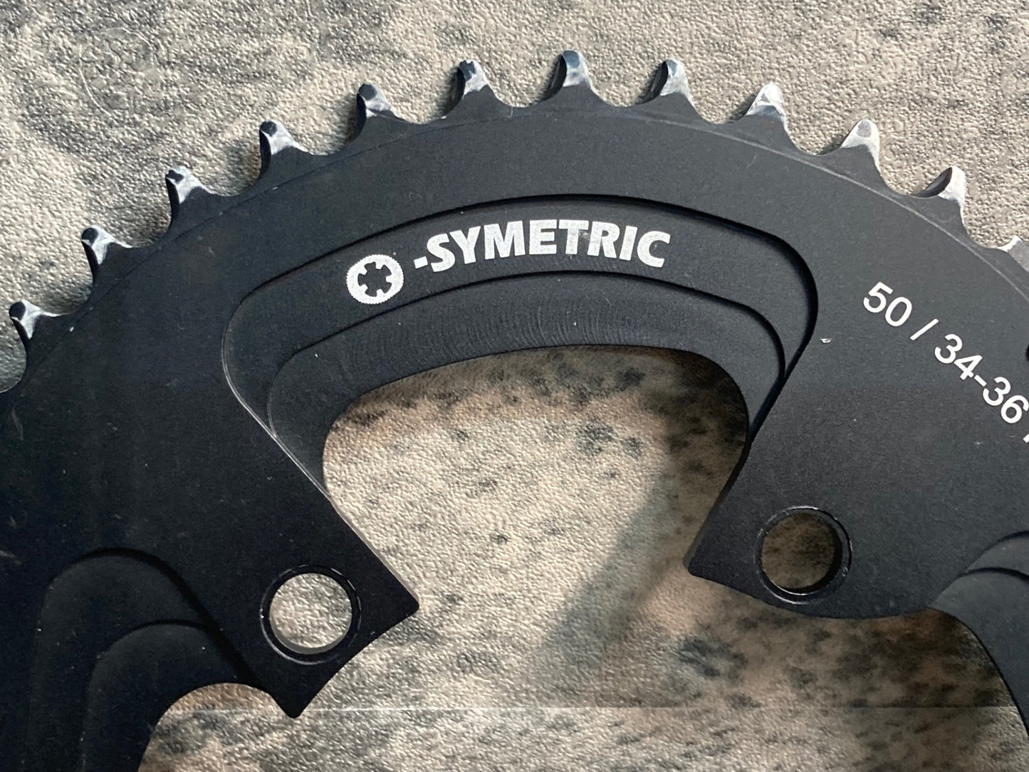 IY063 オーシンメトリック O.SYMETRIC External アウター チェーンリング 50T シマノ FC-R9100対応