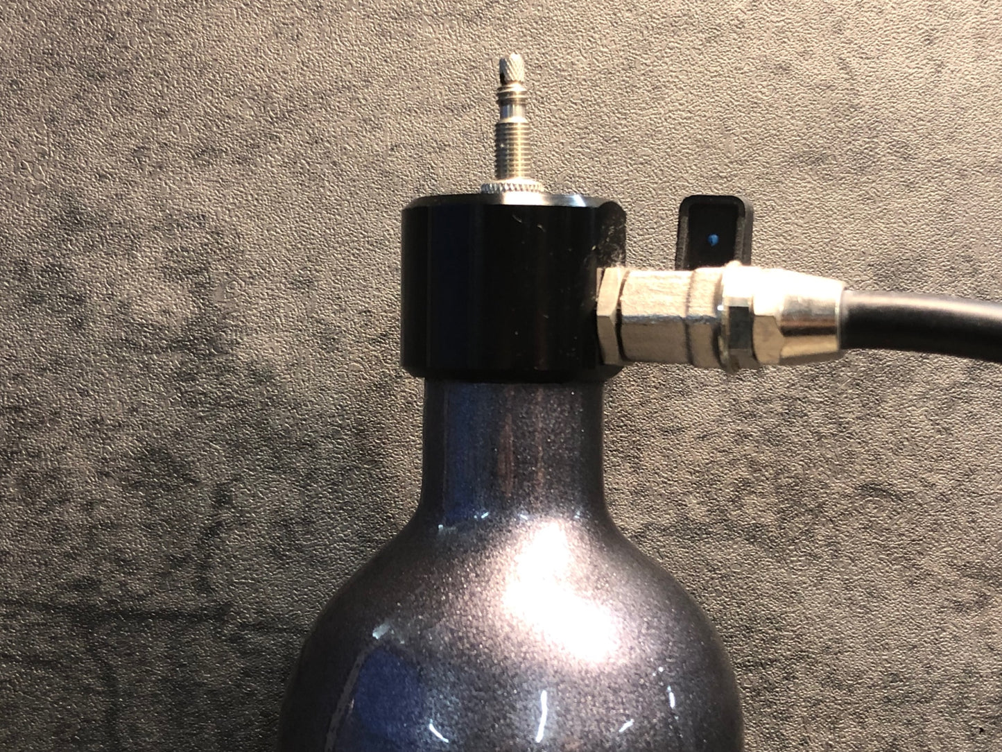 IF015 シュワルベ SCHWALBE タイヤブースター TIRE BOOSTER 空気入れ