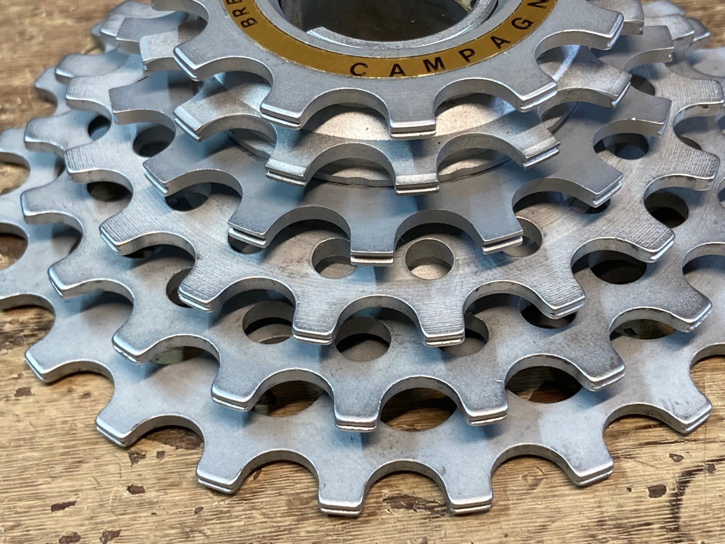 IL958 カンパニョーロ Campagnolo スーパーレコード SUPER RECORD 金冠 ボスフリー 12-24T 6S BSCネジ