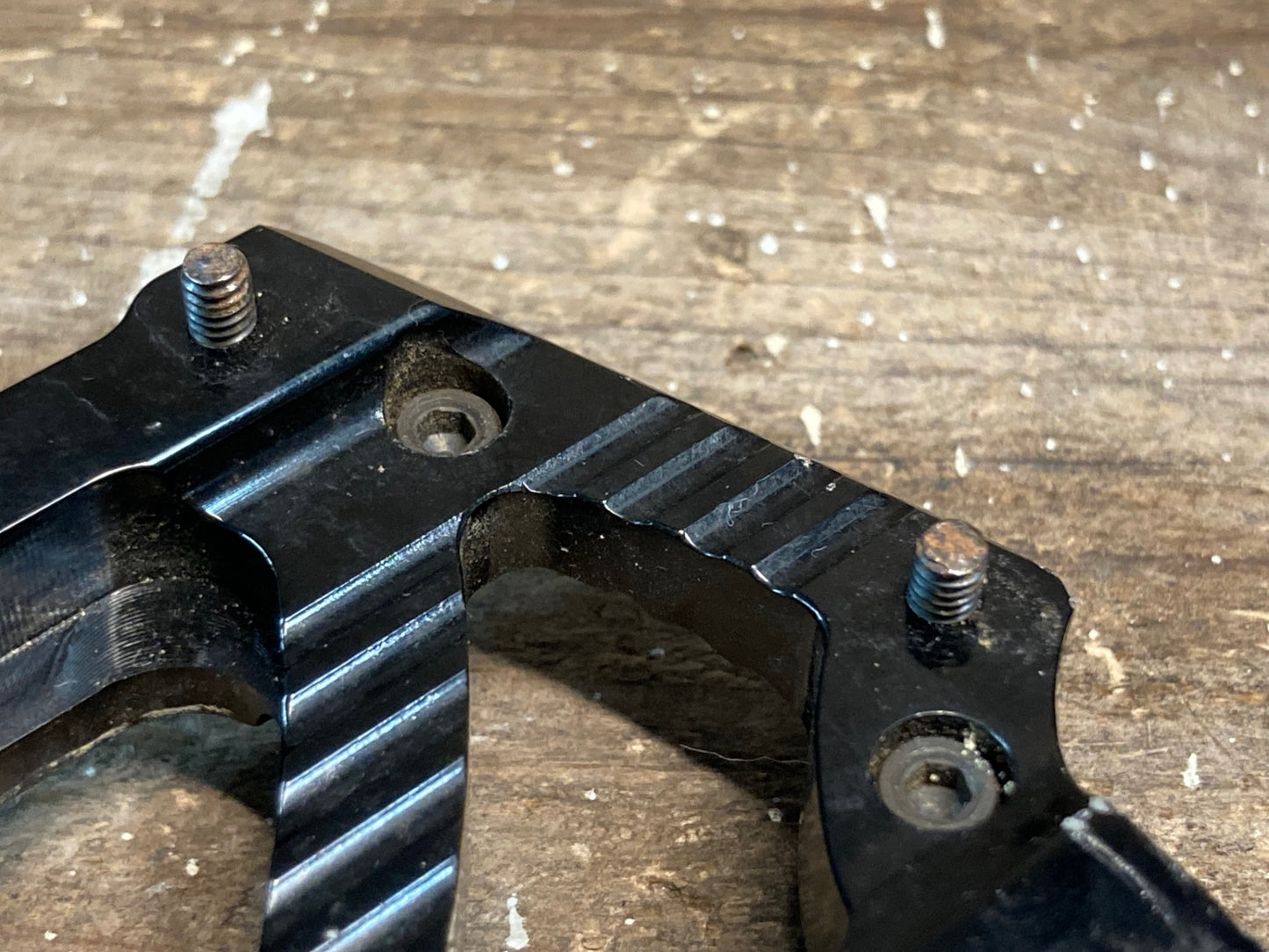 IN170 デイティー DEITY BLADERUNNER フラットペダル