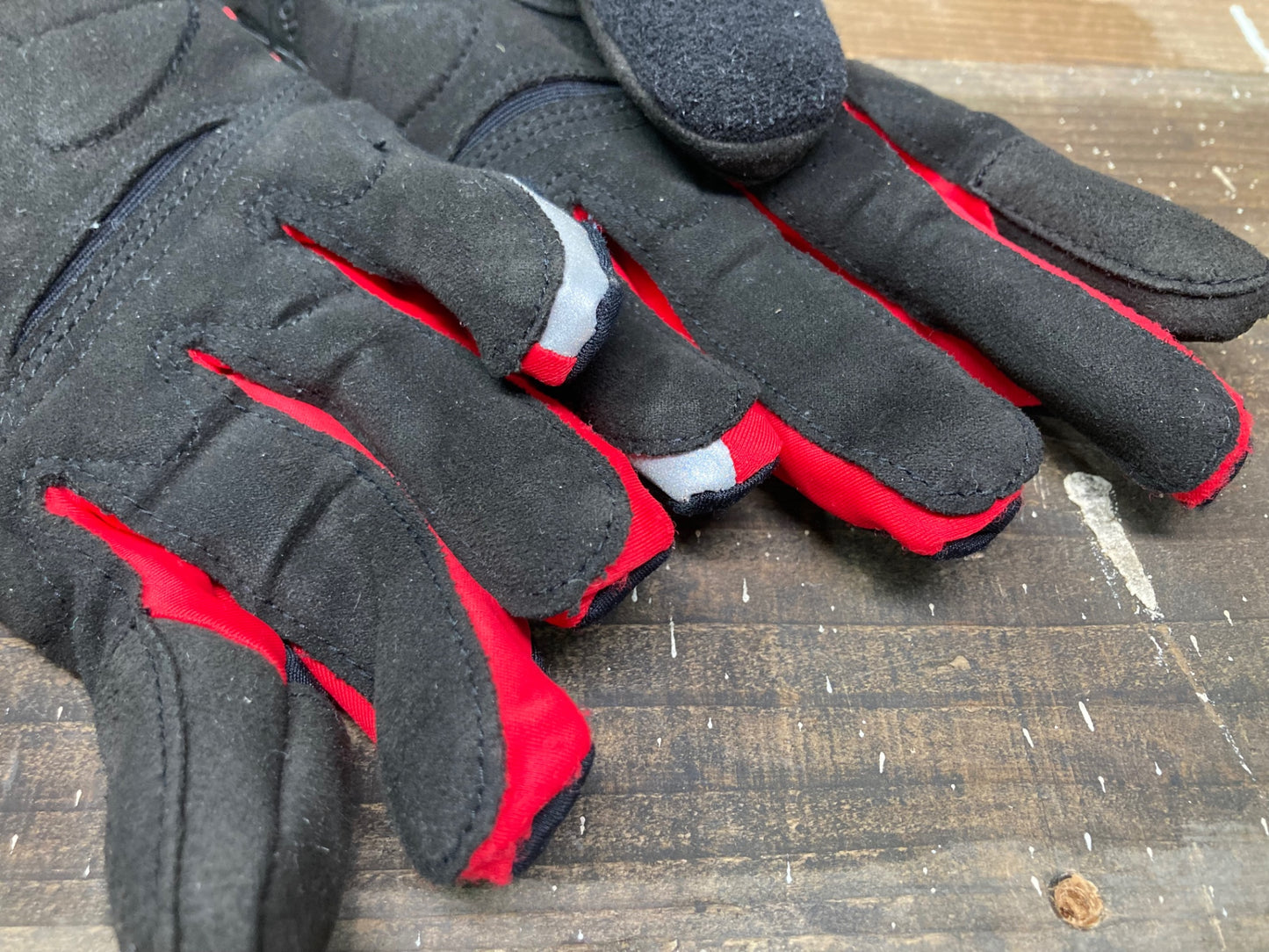 IO730 シマノ SHIMANO 長指 グローブ 黒 赤 M GORE WINDSTOPPER