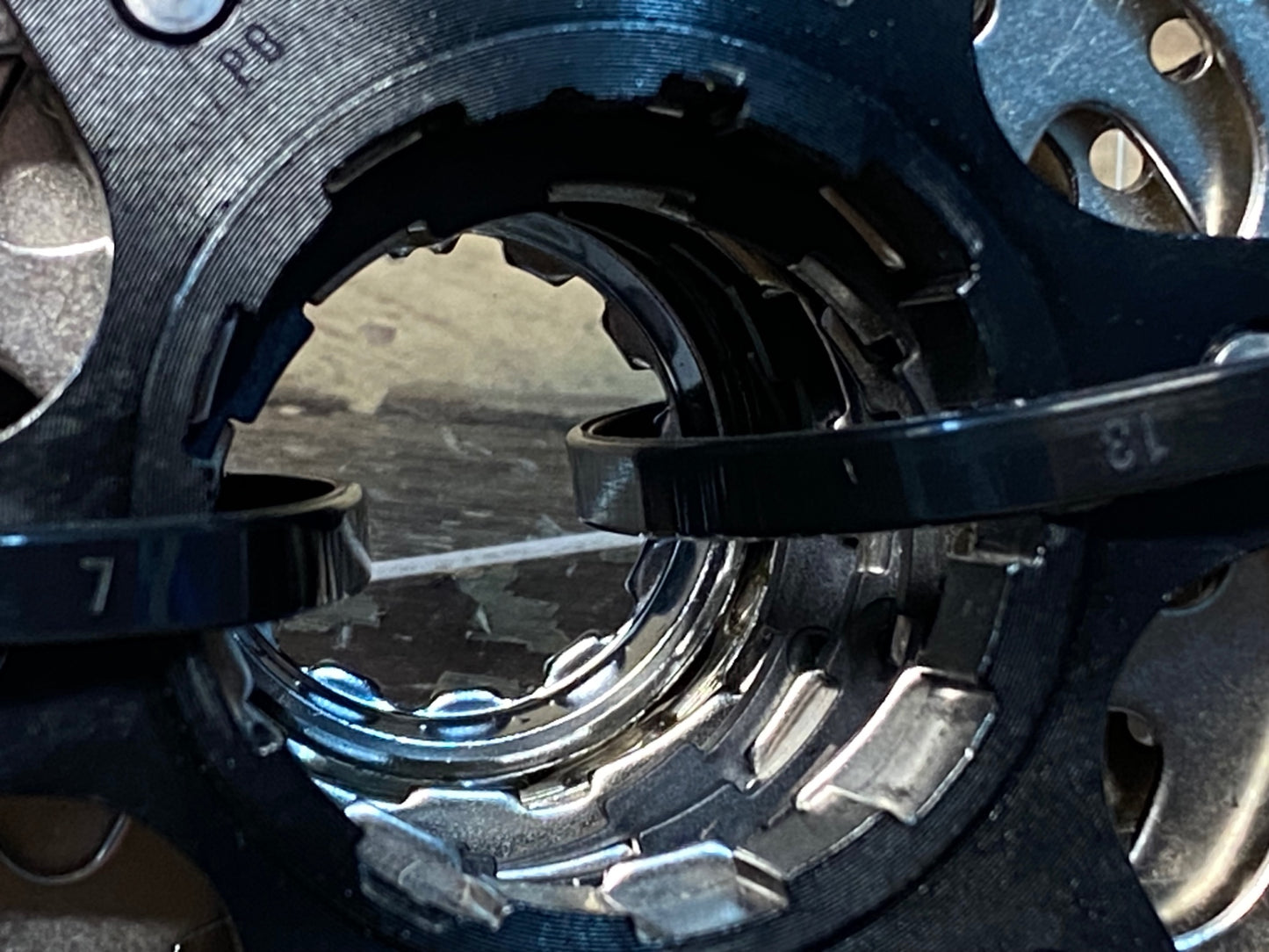 IM821 シマノ SHIMANO 105 CS-5800 スプロケット 11s 12-25T