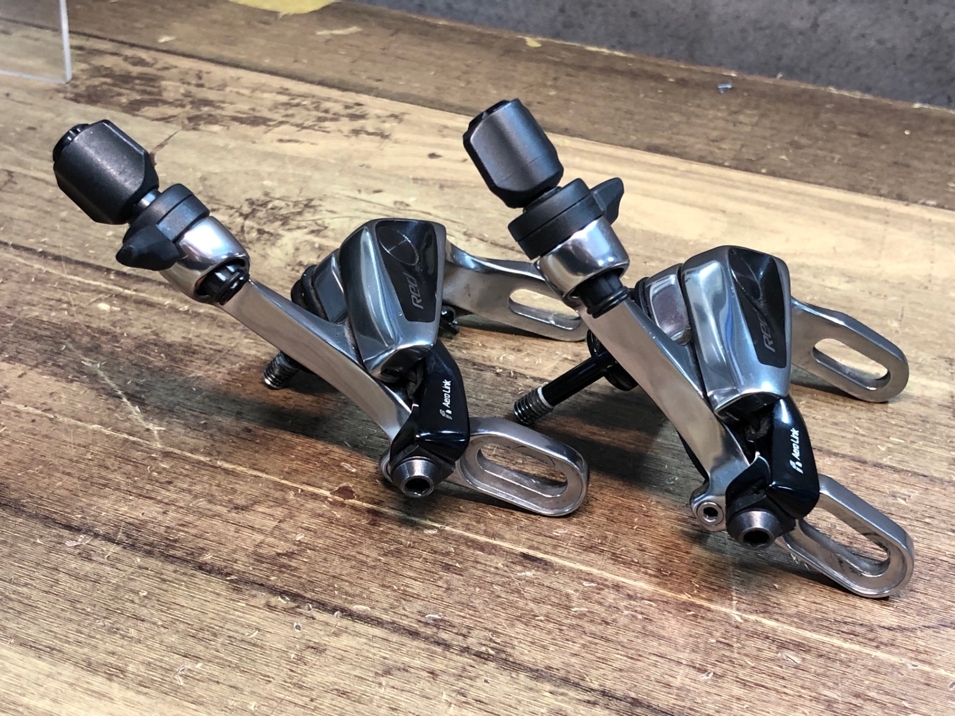 IX187 スラム SRAM レッド Red Aero Link キャリパーブレーキ IX187 スラム SRAM レッド Red Aero Link キャリパーブレーキ