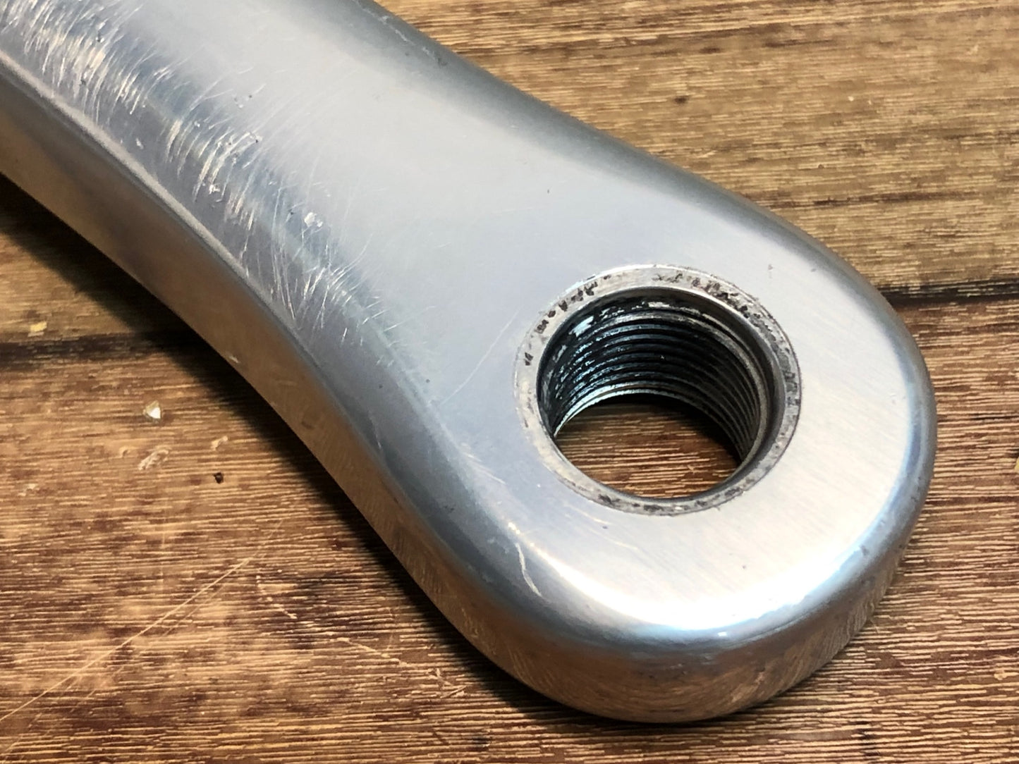 IG037 シマノ SHIMANO デュラエース DURA-ACE FC-7701 クランクアーム 167.5mm ※ロゴ消え、スレ、傷