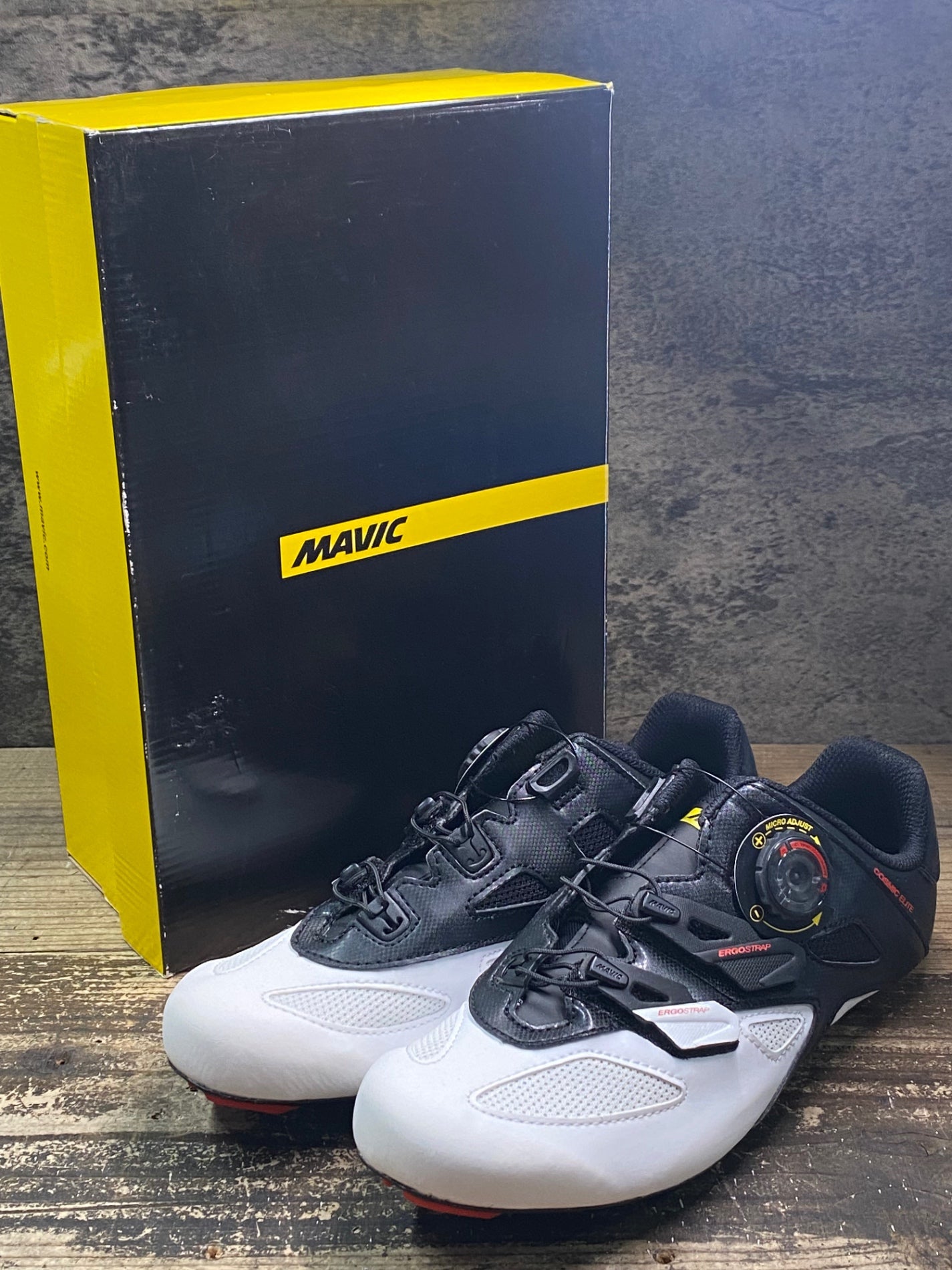 JC686 未使用品 マヴィック MAVIC COSMIC ELITE ビンディングシューズ 黒白 EU41 1/3 SPDアタッチメント ペン字あり