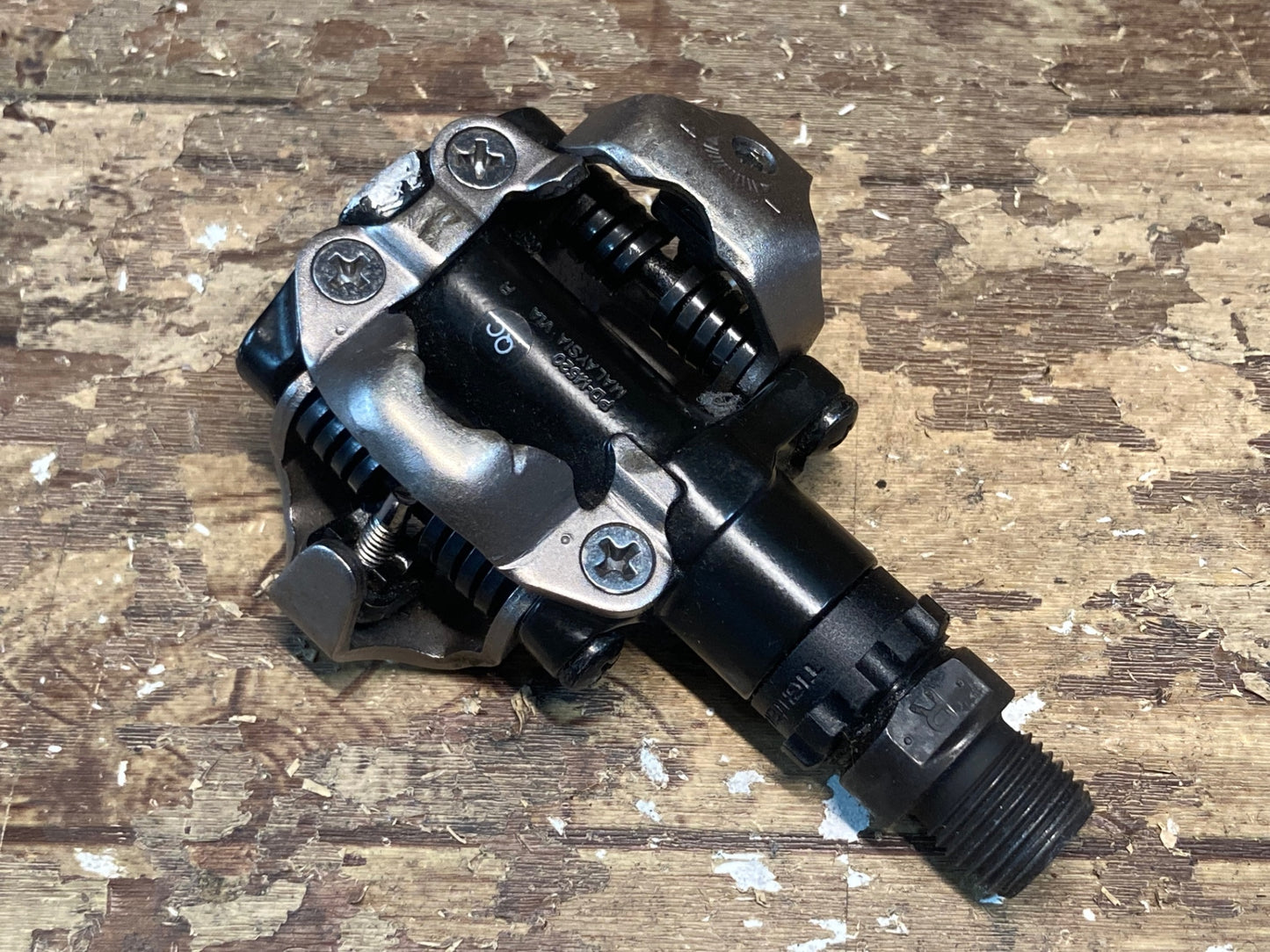 IB564 シマノ SHIMANO PD-M520 SPD ビンディングペダル