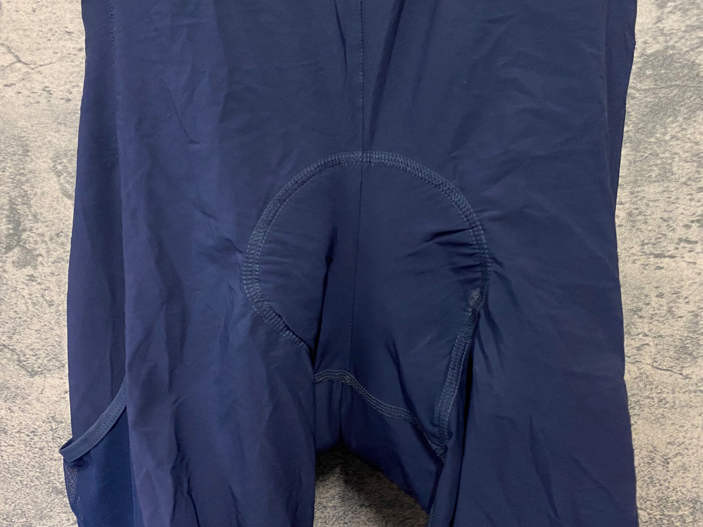 JD495 ラファ Rapha CARGO BIB SHORTS カーゴビブショーツ 白 濃紺 L