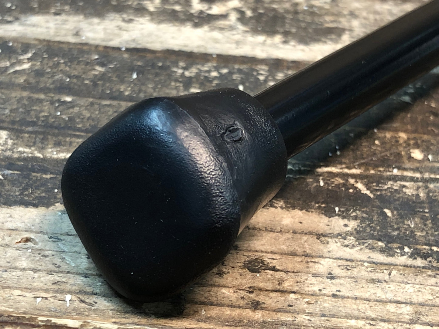 IV987 ジャイアント GIANT ESCAPE R SKEWER KICK STAND