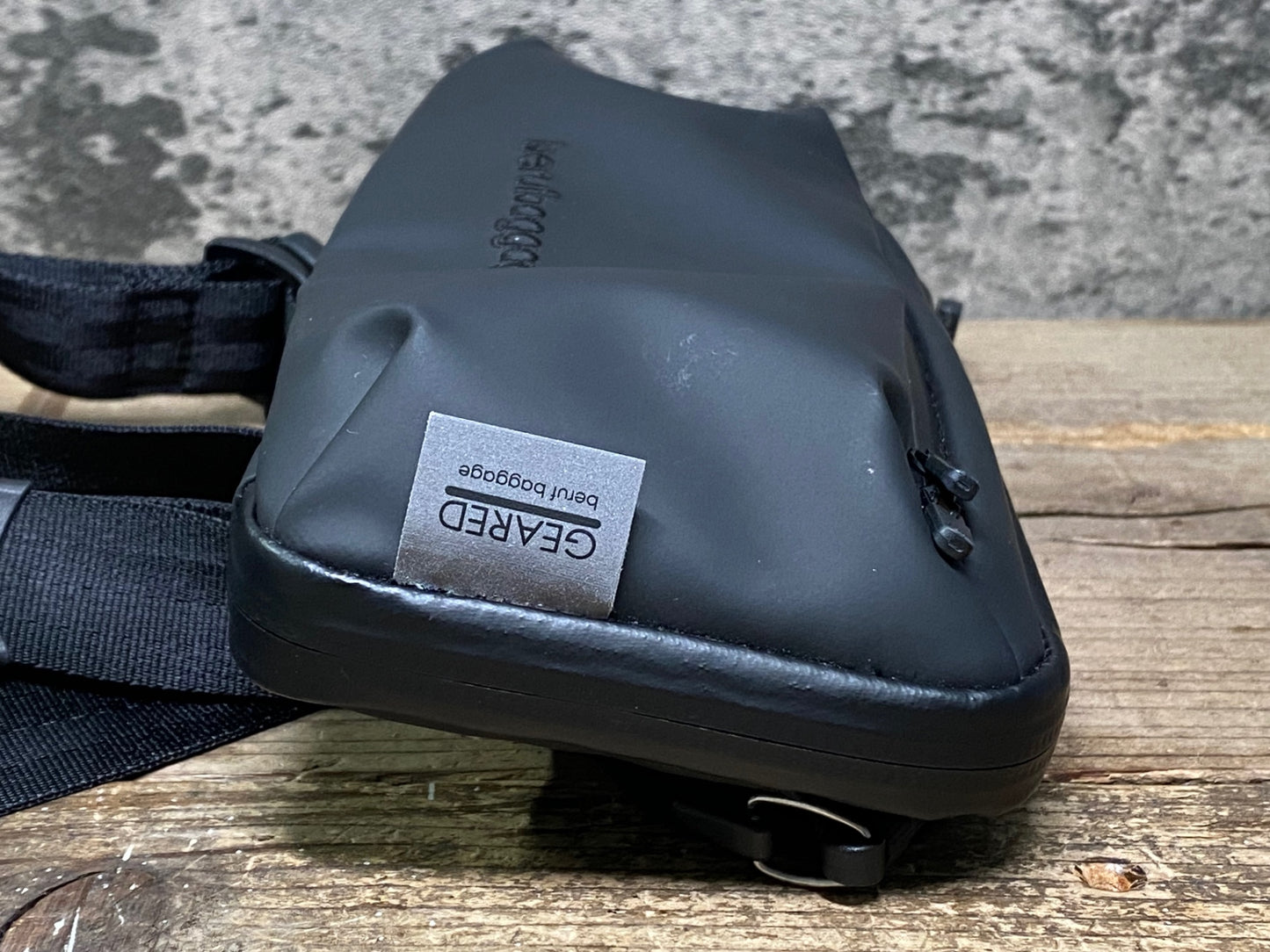 IQ634 ベルーフ BERUF BAGGAGE GEARED ショルダーバッグ