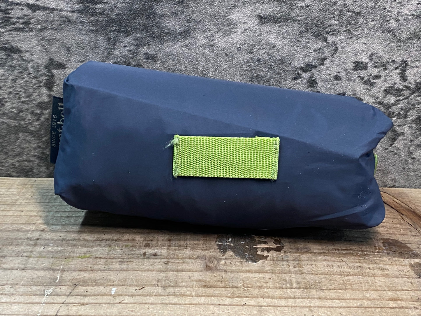 JB491 モンベル mont-bell 横型 輪行袋 グレー