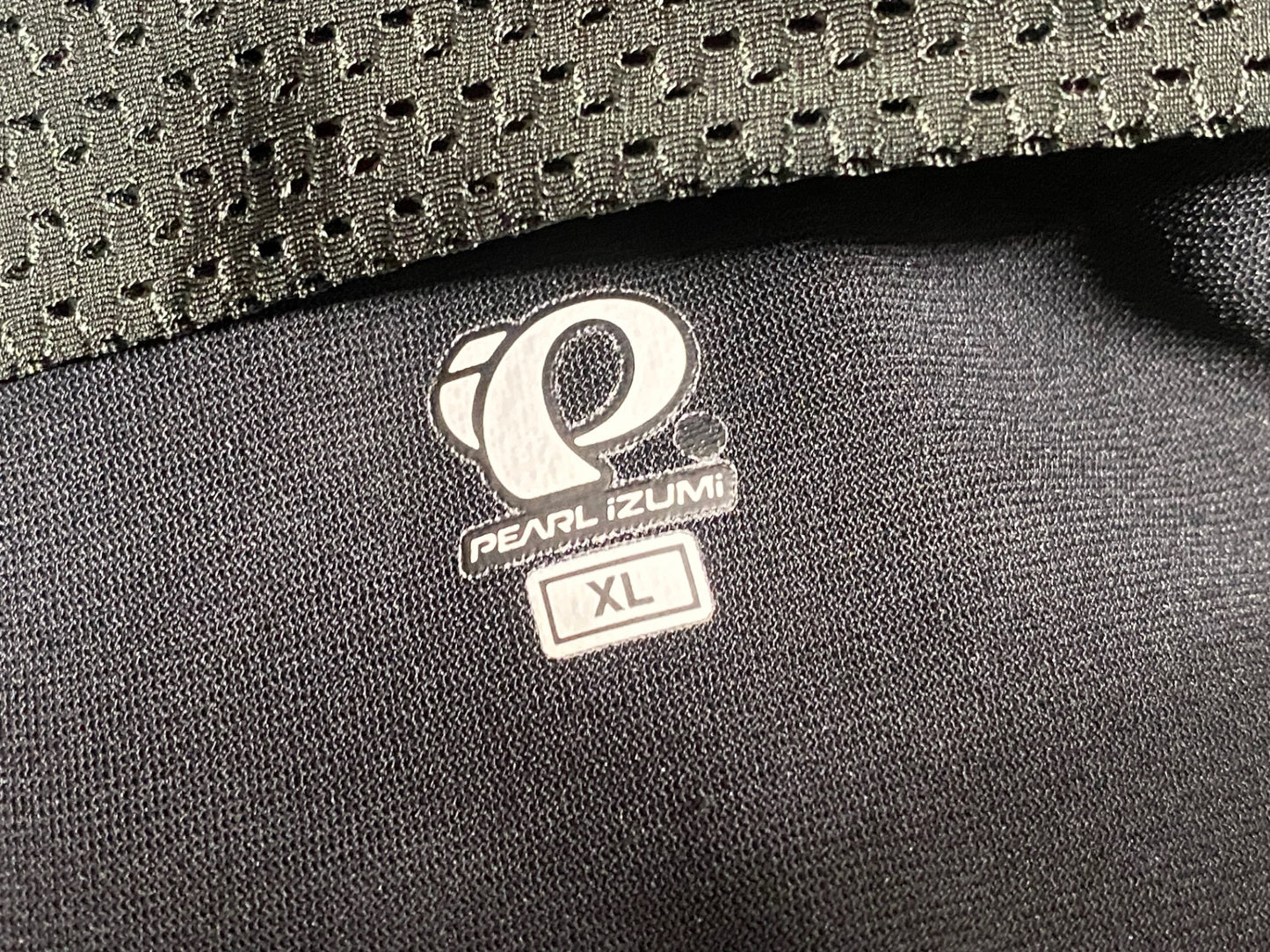 IZ518 パールイズミ PEARL iZUMi ビブショーツ ビブ着脱式 XL 黒 股部傷み