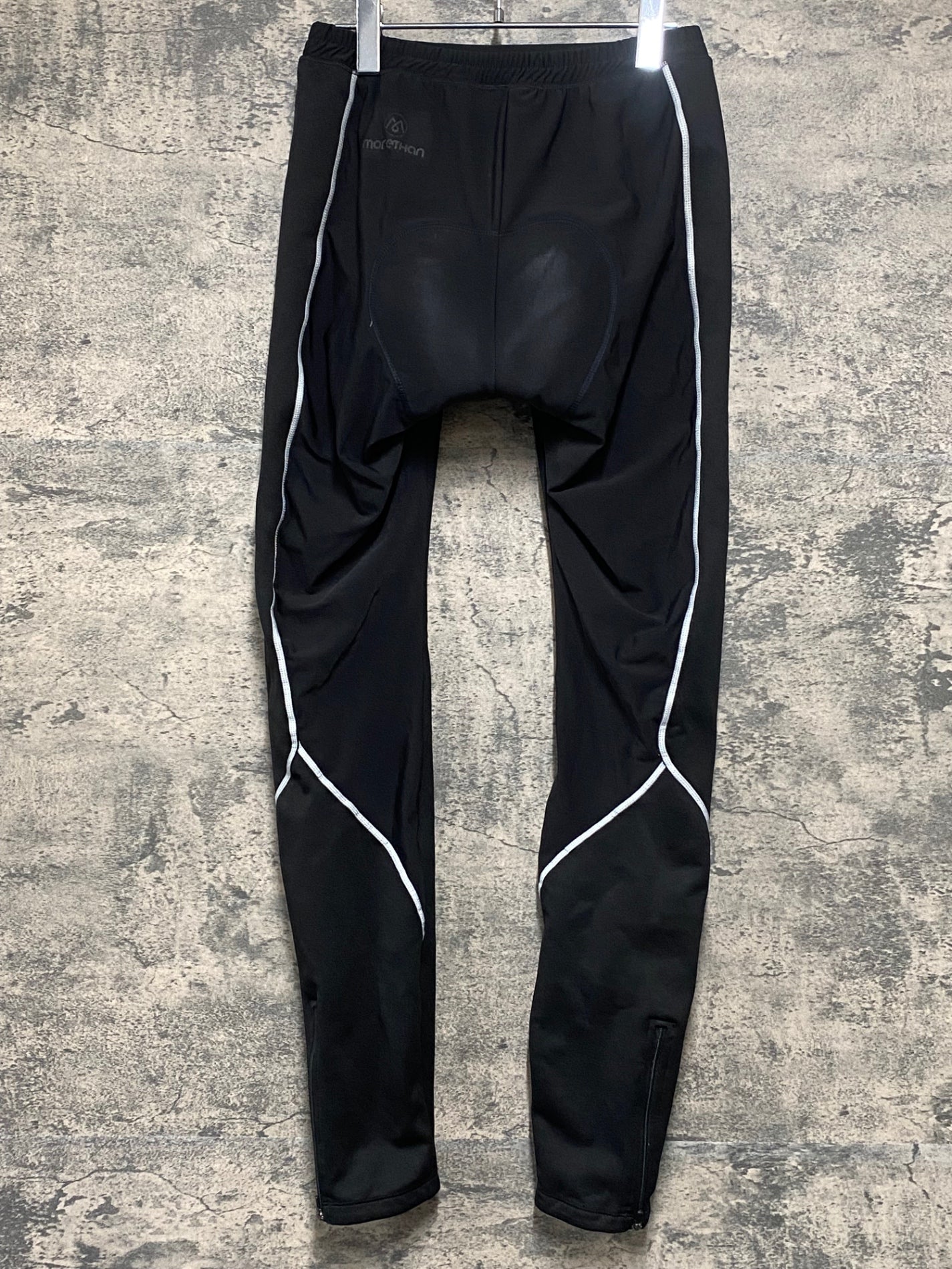 JA644 モーザン morethan レーサータイツ 黒 裏起毛 L