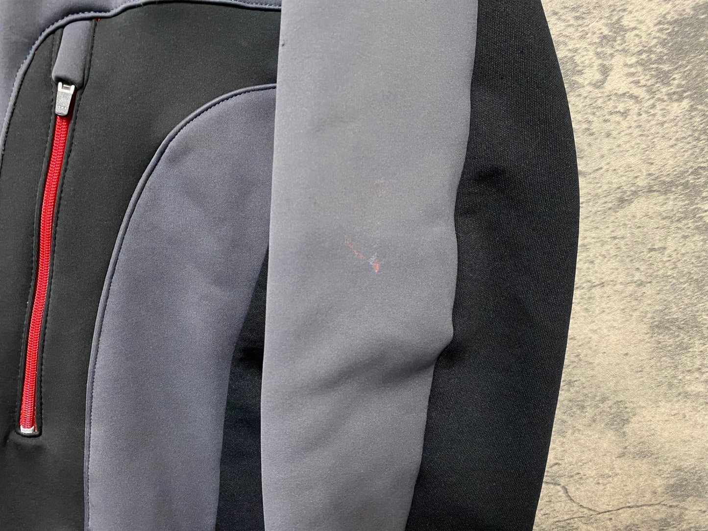 JC154 カステリ CASTELLI 長袖 サイクルジャケット 黒 M 裏起毛 ※スレ大