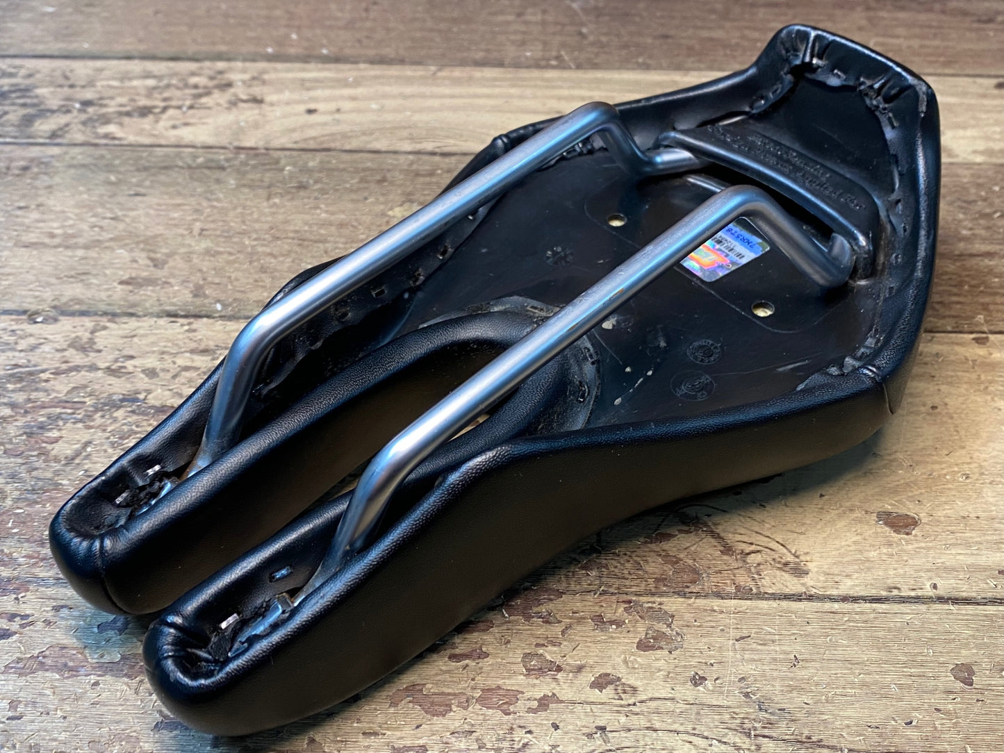 IM889 ISM PR2.0 サドル