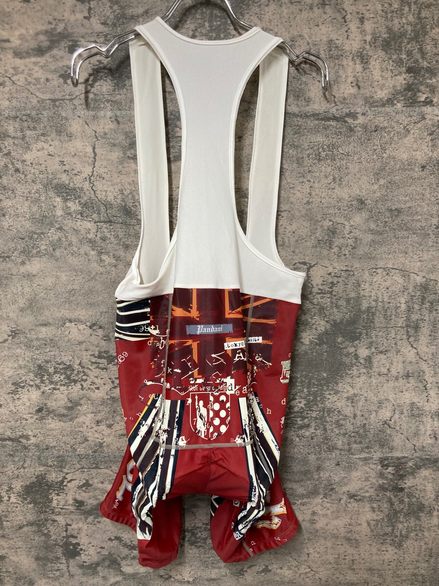 IY630 パンダーニ Pandani ビブショーツ 白 赤 L