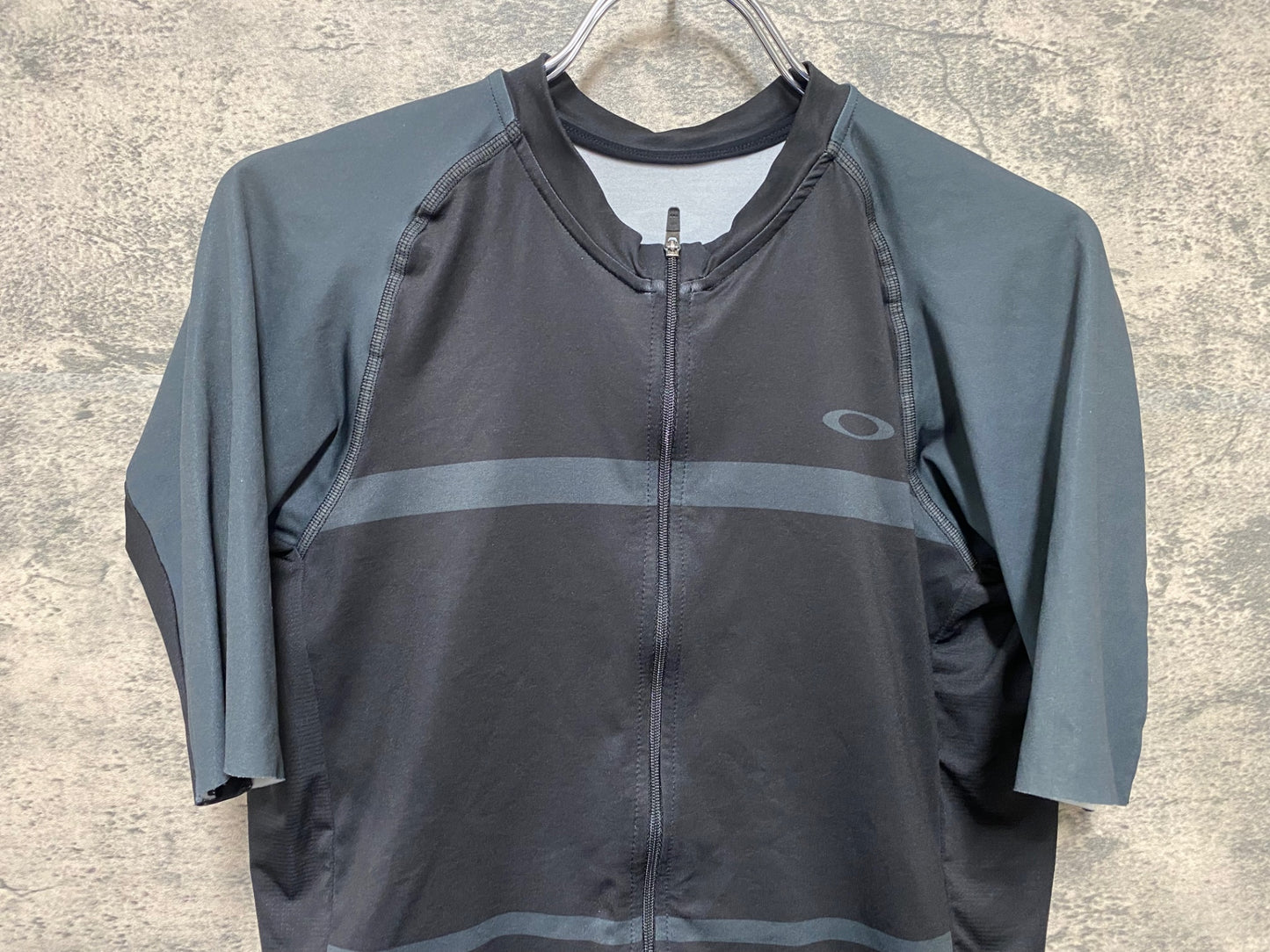 IU609 オークリー OAKLEY 半袖 サイクルジャージ 黒 M