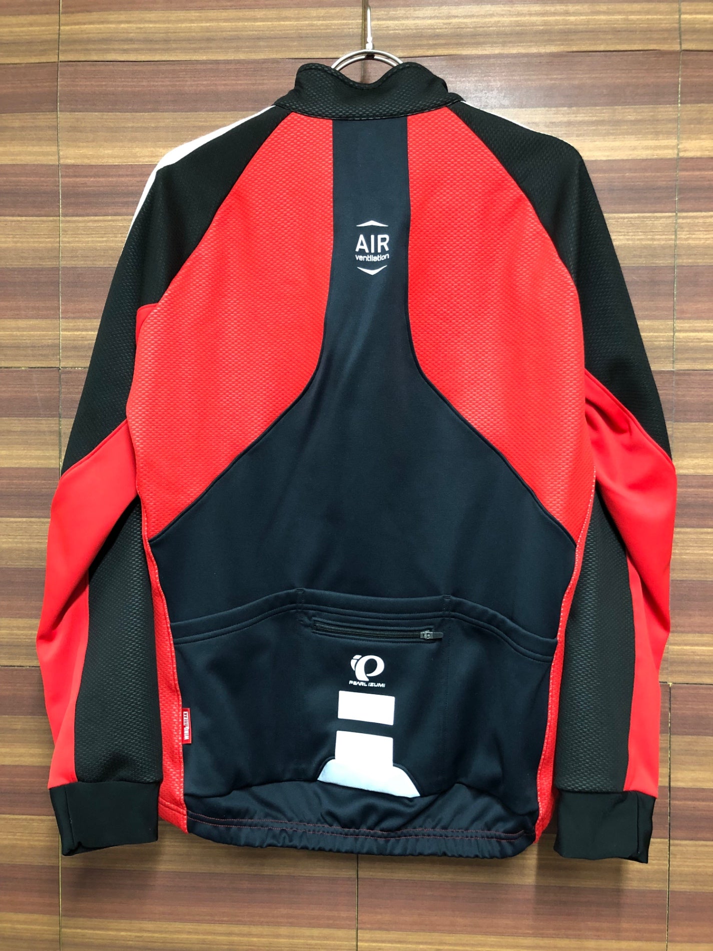 IP249 パールイズミ PEARL iZUMi 長袖 サイクルジャケット 黒 赤 M 裏起毛 WINDBREAK