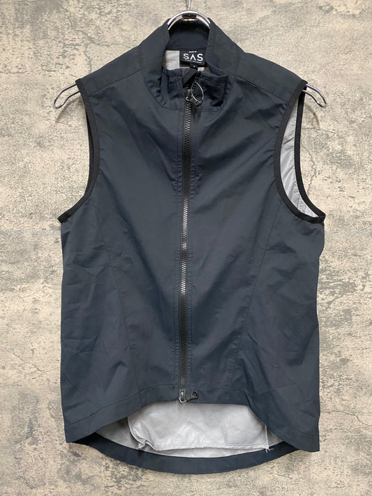 IS744 SEARCH AND STATE サイクルベスト ジレ 紺 S