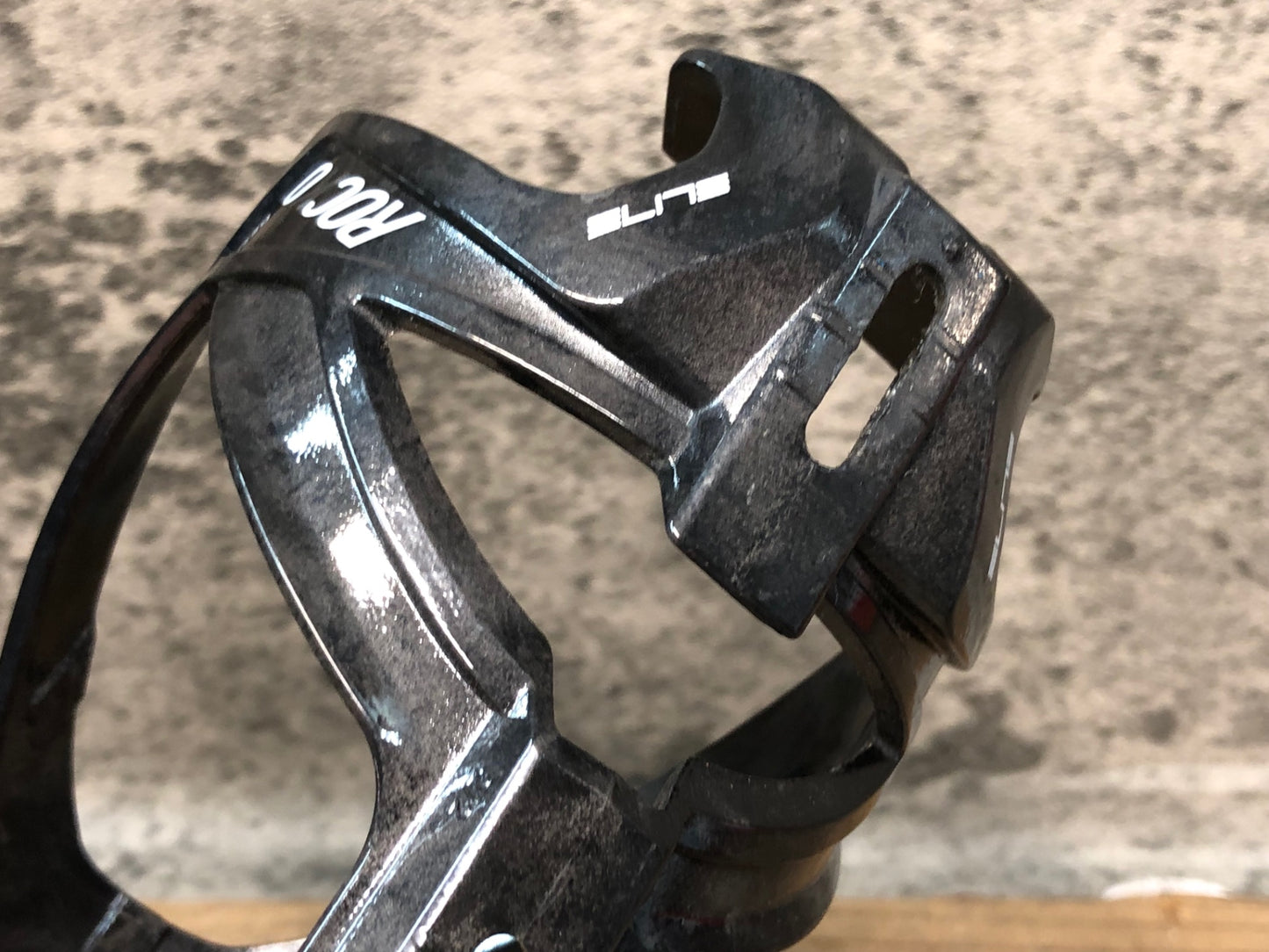 IN710 エリート ELITE ロッコ ROCKO カーボン ボトルケージ 2個セット