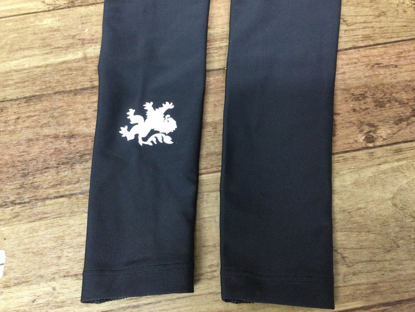 FO060 カペルミュール kapelmuur アームカバー XS 黒