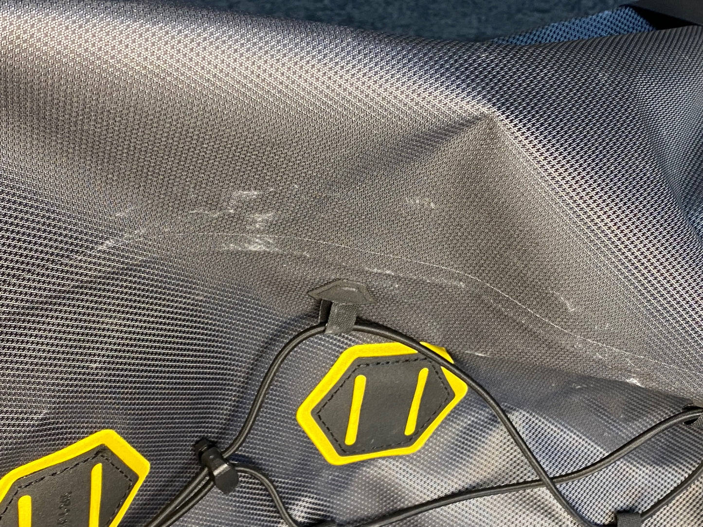 JC082 アピデュラ APIDURA アピデュラ エクスペディション サドルバッグ