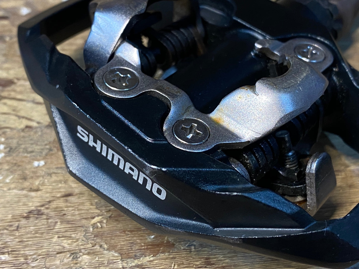 HW027 シマノ SHIMANO PD-M530 ビンディングペダル SPD ※回転ゴリ感