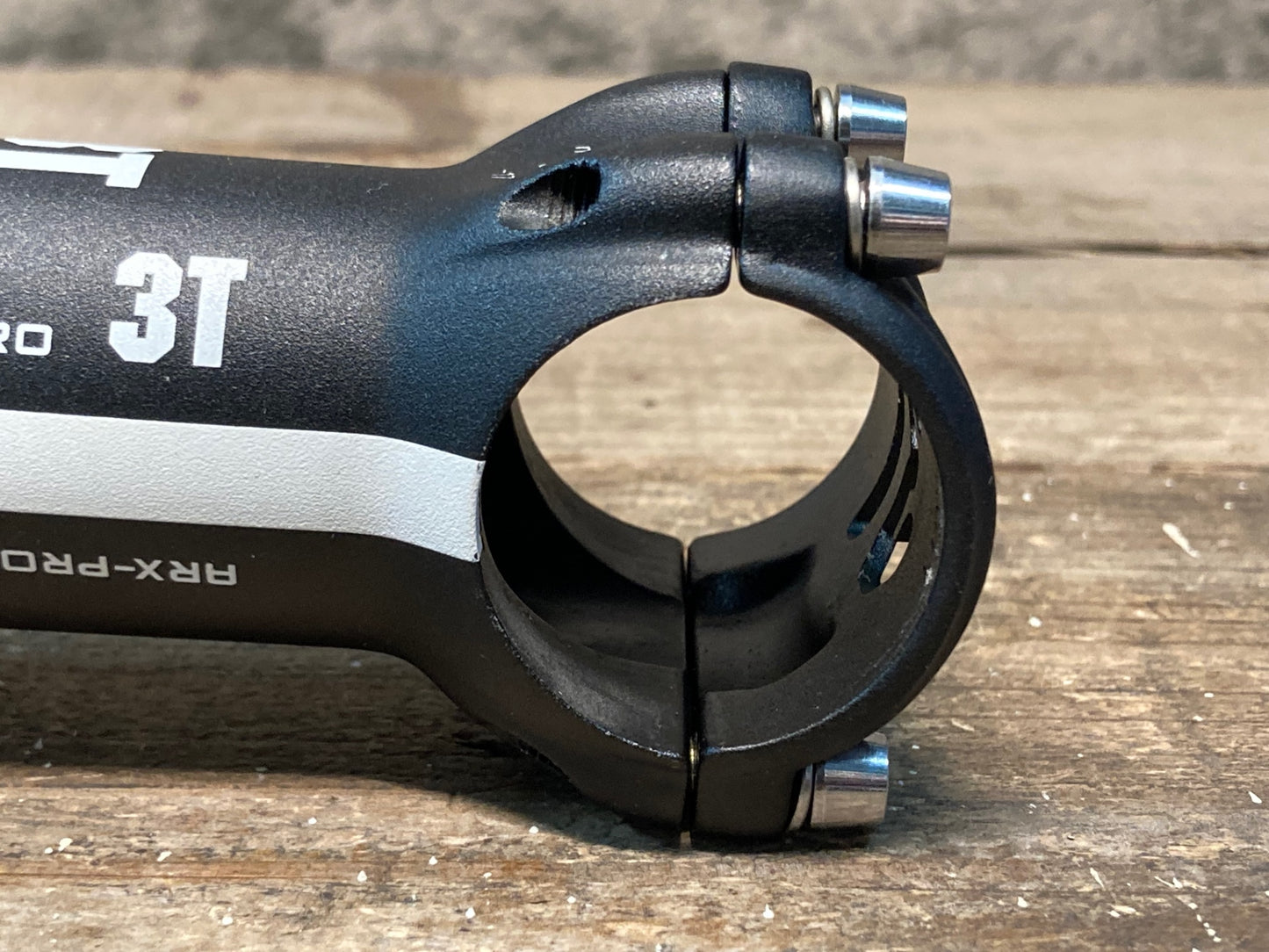 IO401 3T ARX PRO アルミステム 黒 90mm Φ31.8 OS 17°