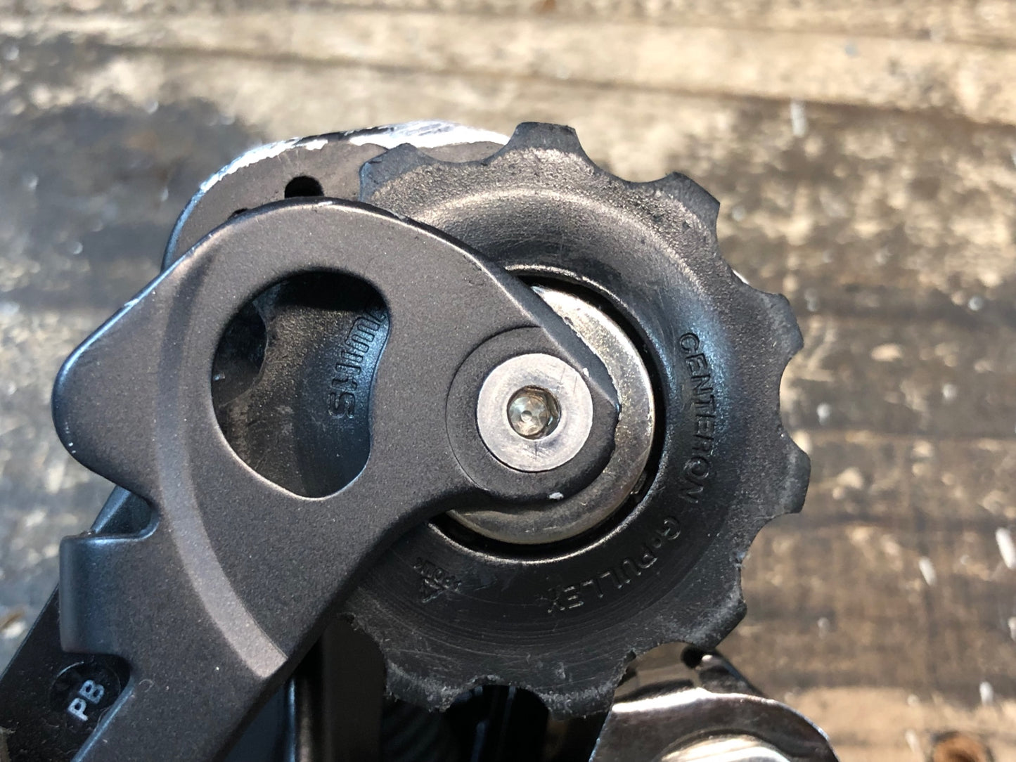 IW975 シマノ SHIMANO 105 RD-5800 SS 11S リアディレイラー ブラック