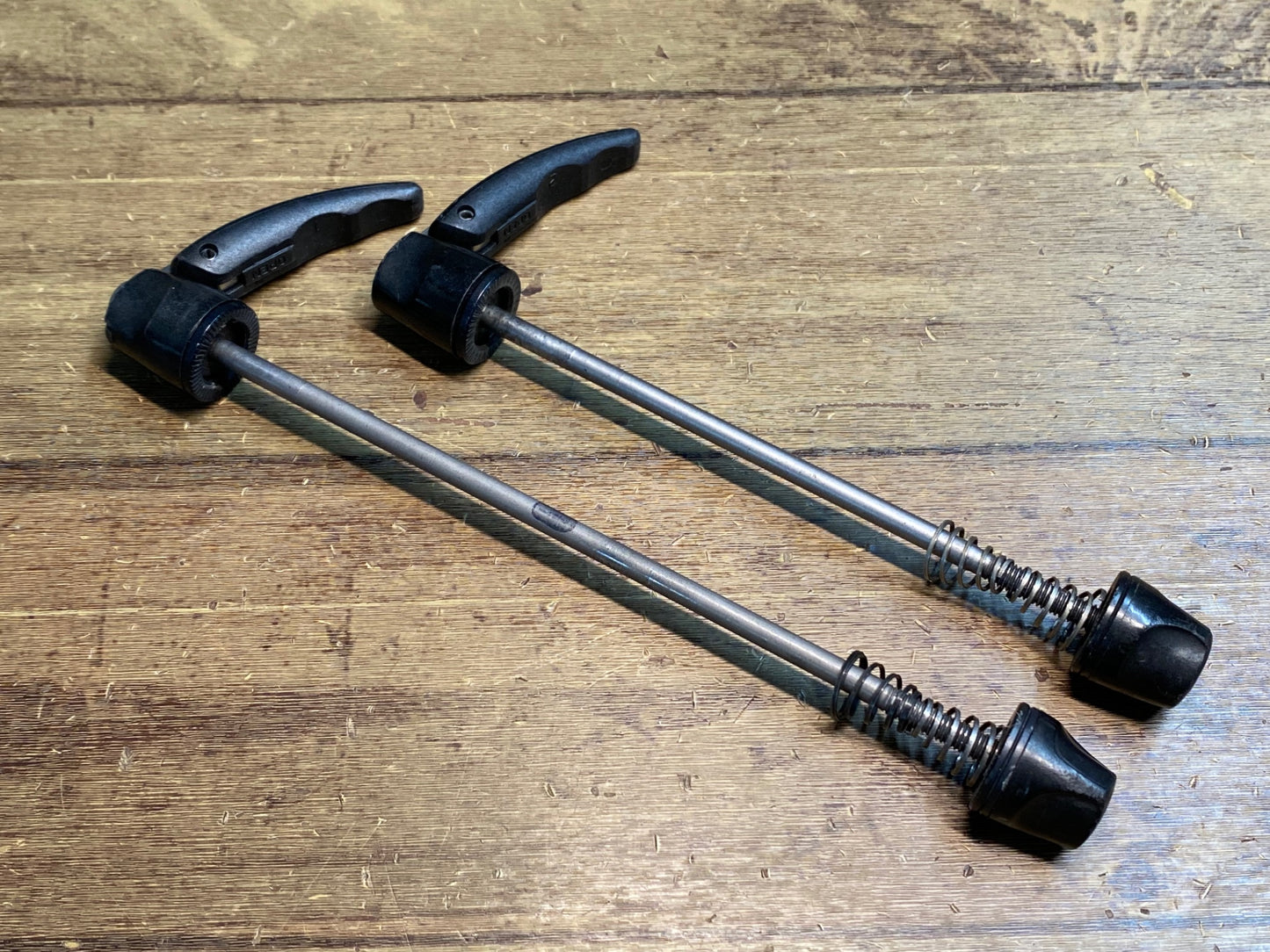 IZ035 マヴィック MAVIC クイックリリース 前後セット