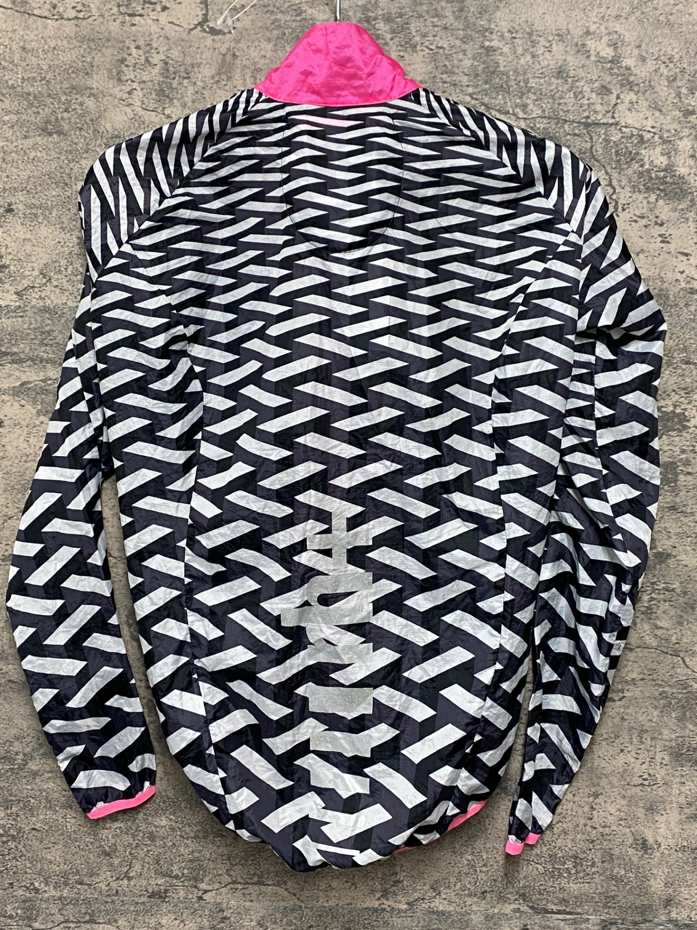 JA176 rh+ 長袖 ウインドブレーカー 白 黒 S