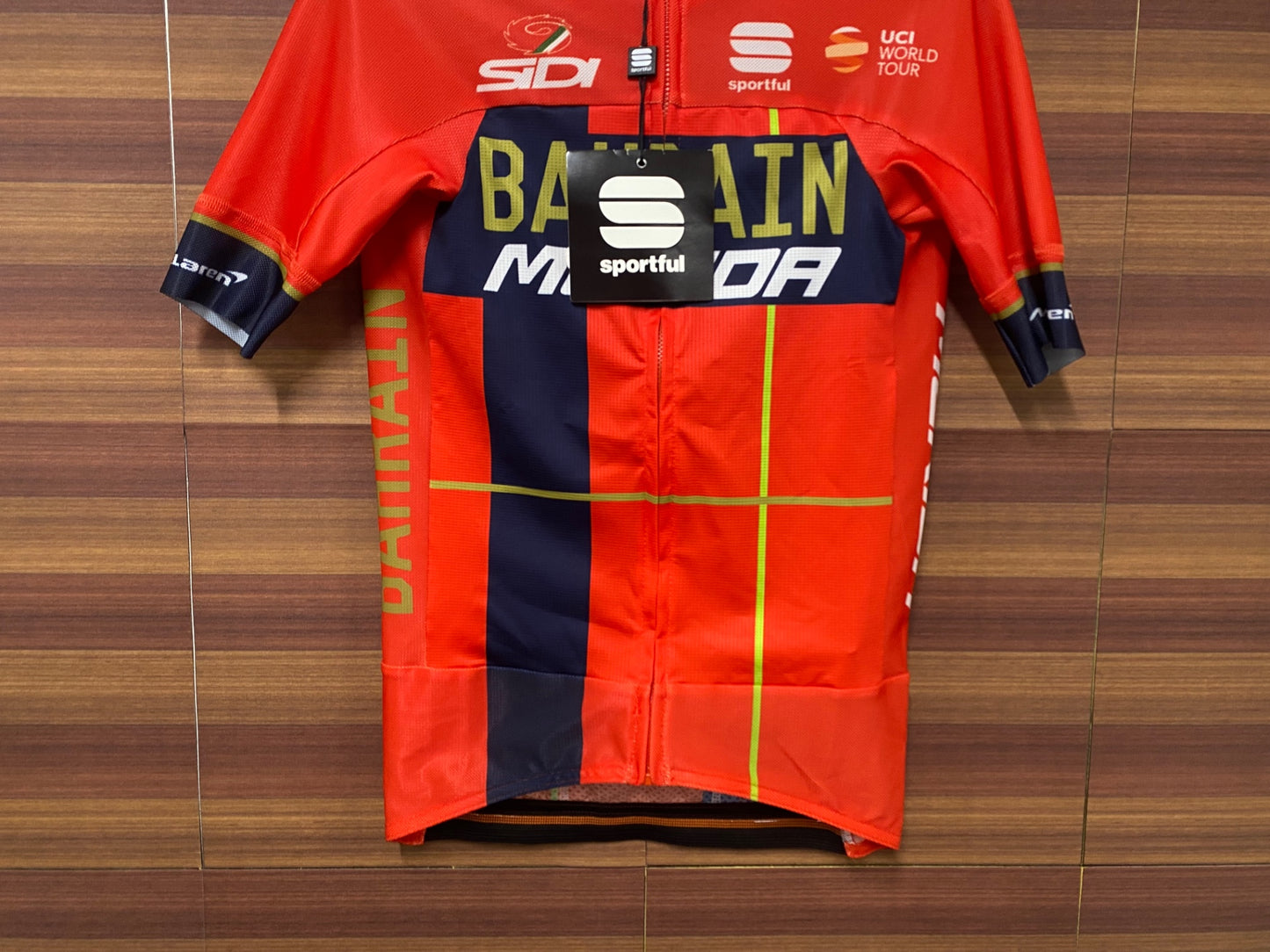 IQ250 スポーツフル sportful 半袖 サイクルジャージ 赤 S BAHRAIN MERIDA チームレプリカ