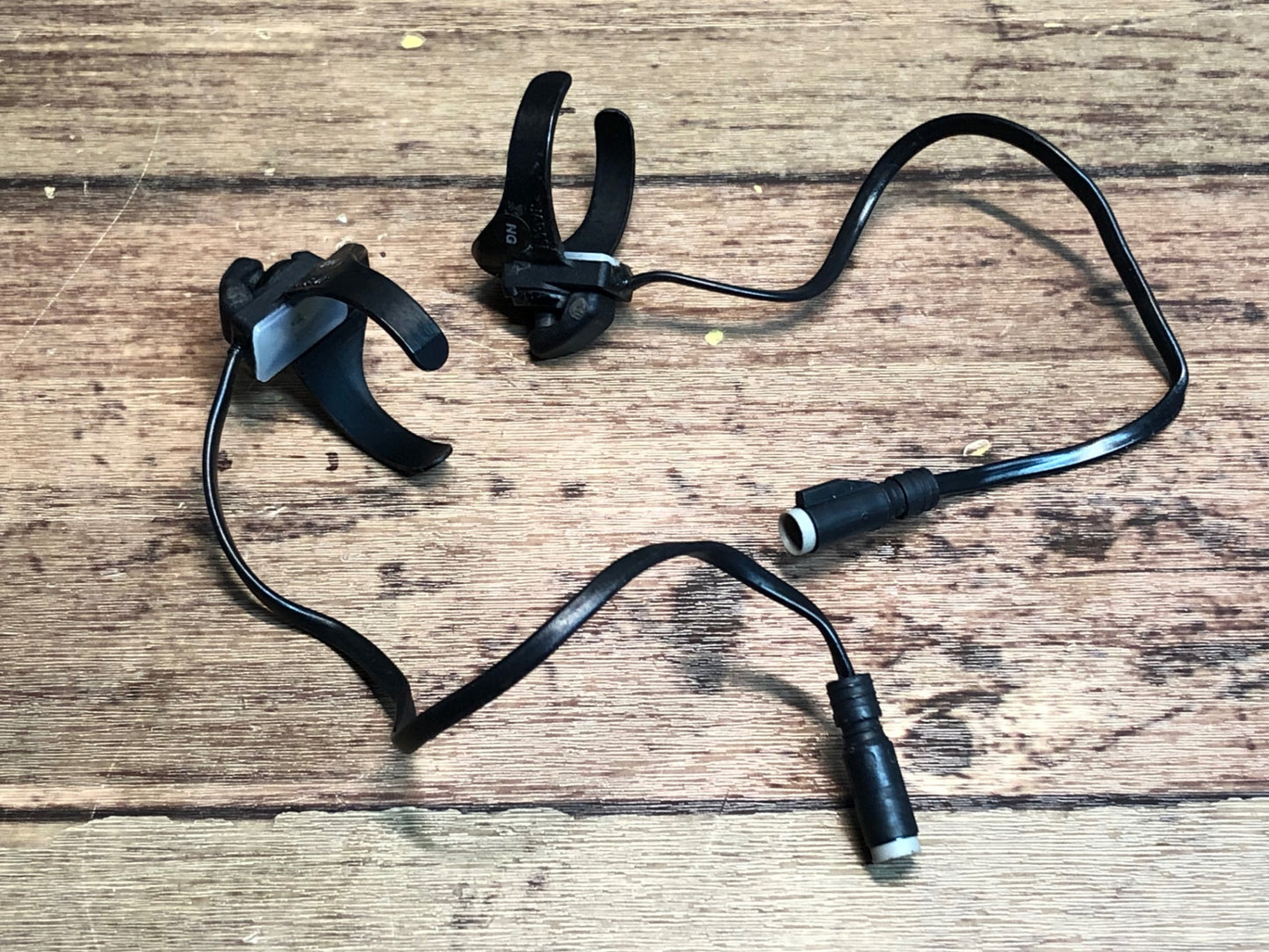 IQ570 シマノ SHIMANO SW-R610 Di2 電動 スプリンタースイッチ