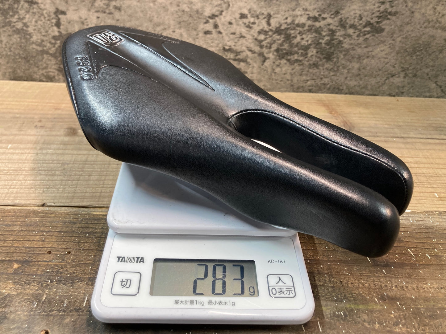 IN148 ISM PS2.0 トライアスロン タイムトライアル TT サドル ブラック CR-MOレール