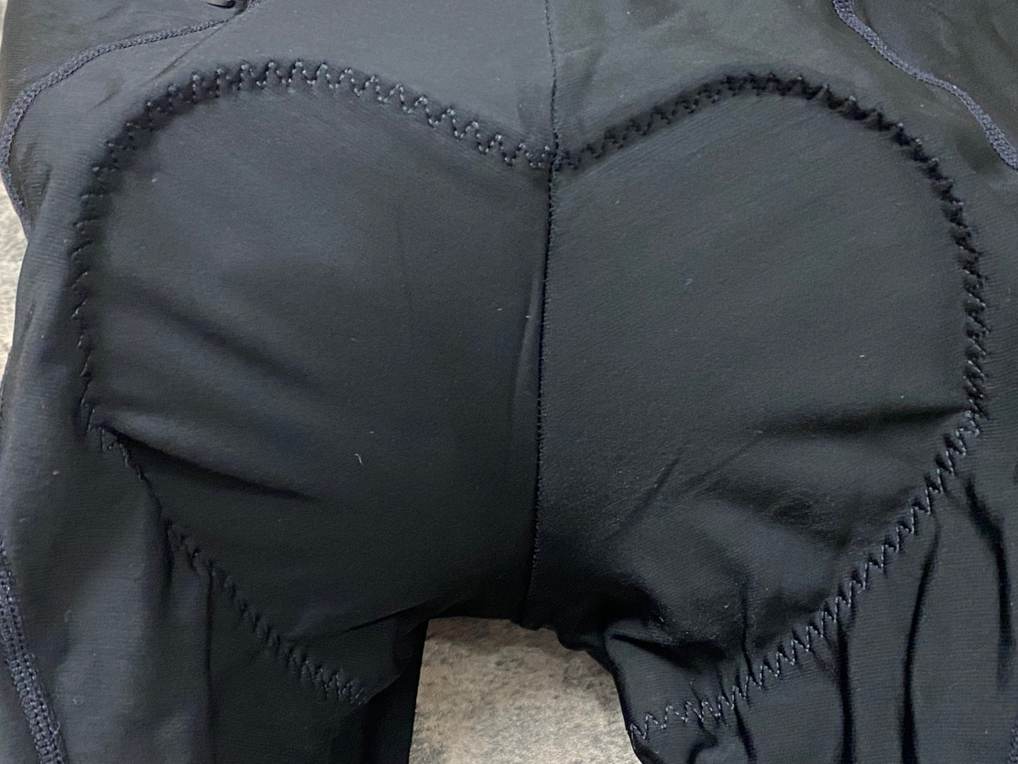 IZ061 パールイズミ PEARL iZUMi レーサータイツ 黒 TL