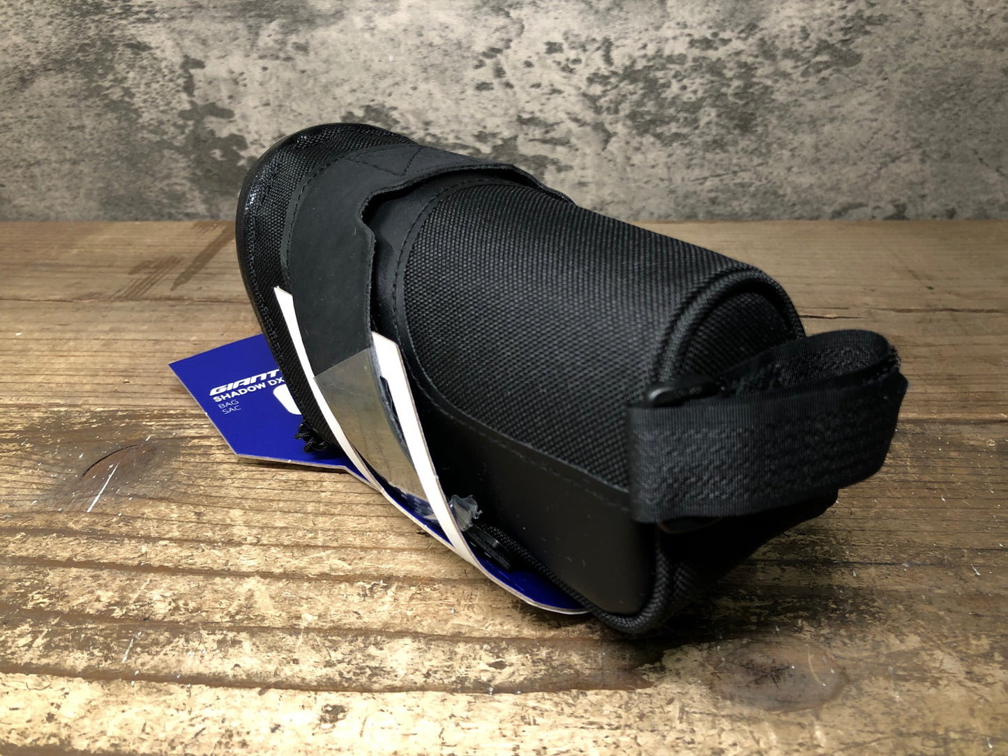 IV772 ジャイアント GIANT SHADOW DX SEAT BAG サドルバッグ