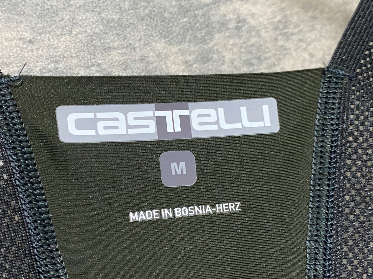 IZ178 カステリ CASTELLI ビブショーツ 深緑 M
