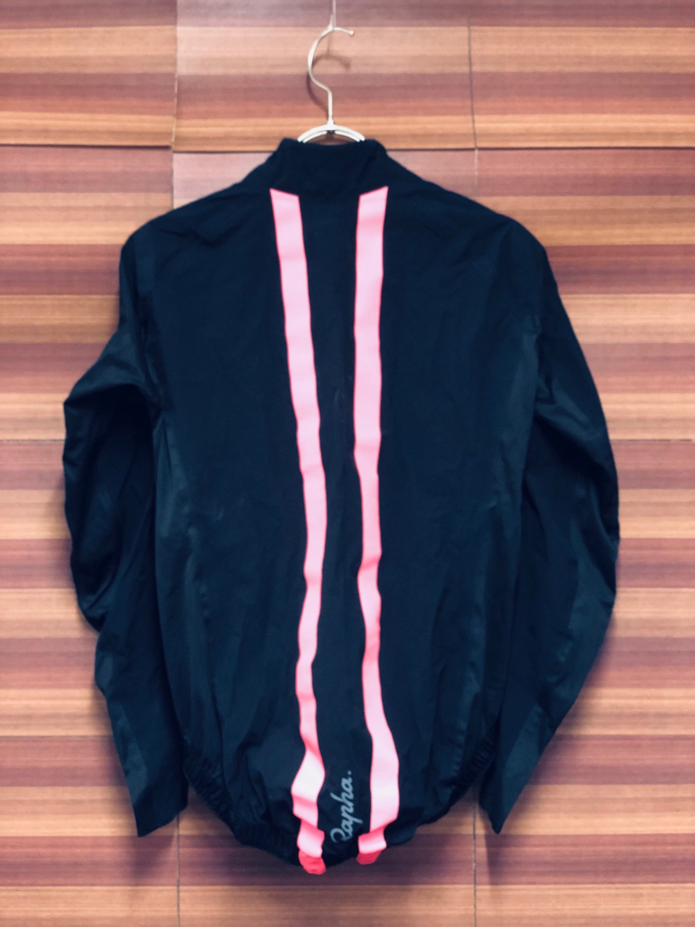IU890 ラファ Rapha SOUPLESS RACE CAPE 長袖 レインジャケット 黒 S レディース