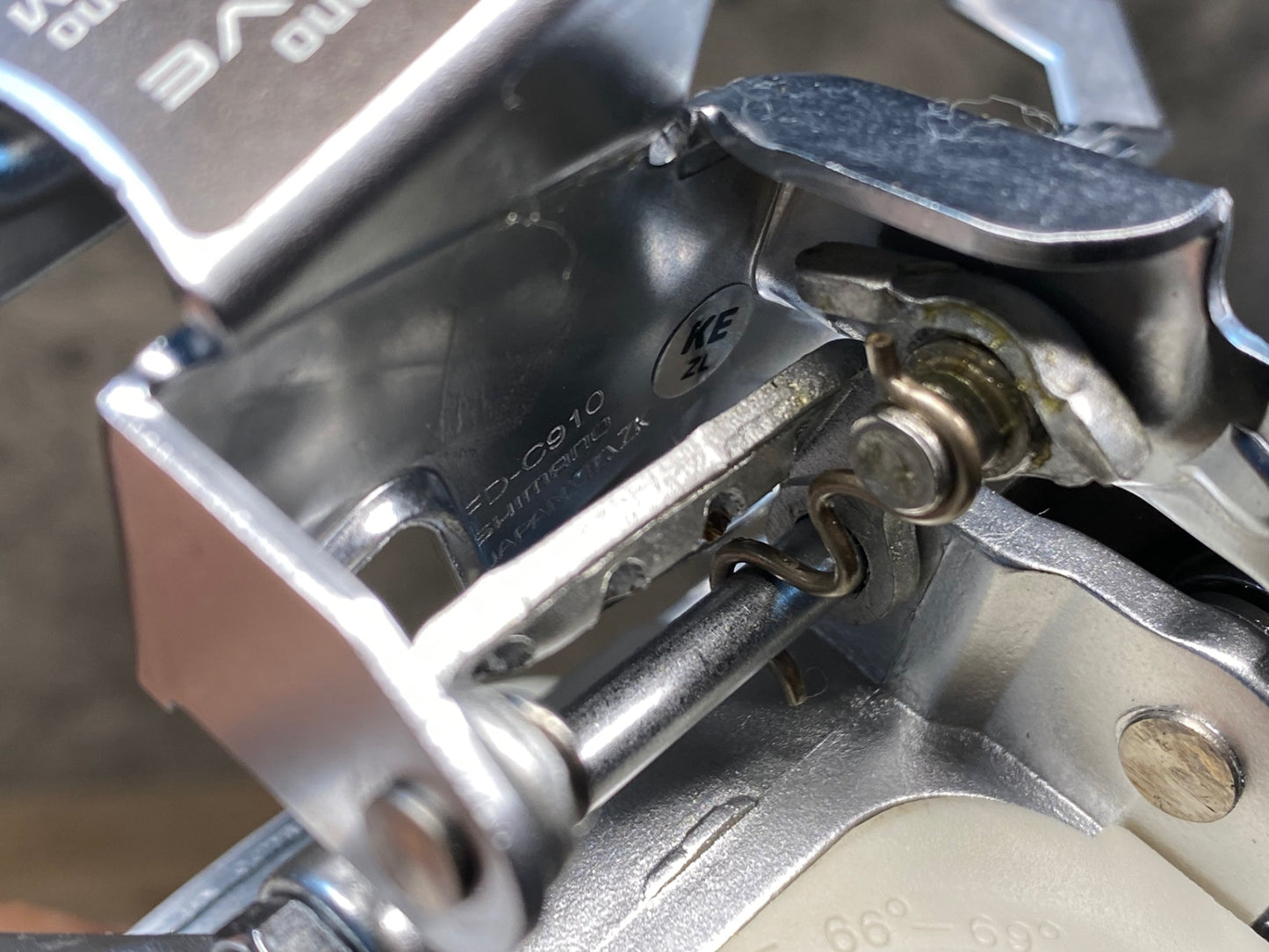 IS174 シマノ SHIMANO ネクサーヴ NEXAVE SPCM FD-C910 フロントディレイラー Di2