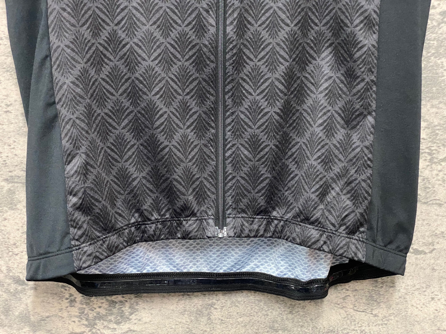 JB055 リオンドカペルミュール Lion de KAPELMUUR 半袖 サイクルジャージ 黒 XL