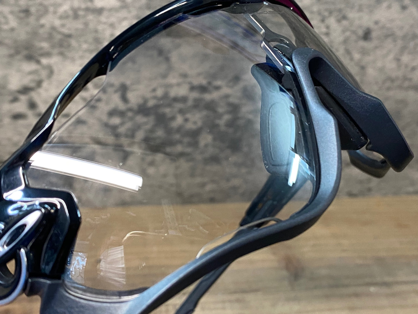 IM860 オークリー OAKLEY ジョウブレーカー JAW BREAKER サングラス アイウェア 黒 調光レンズ
