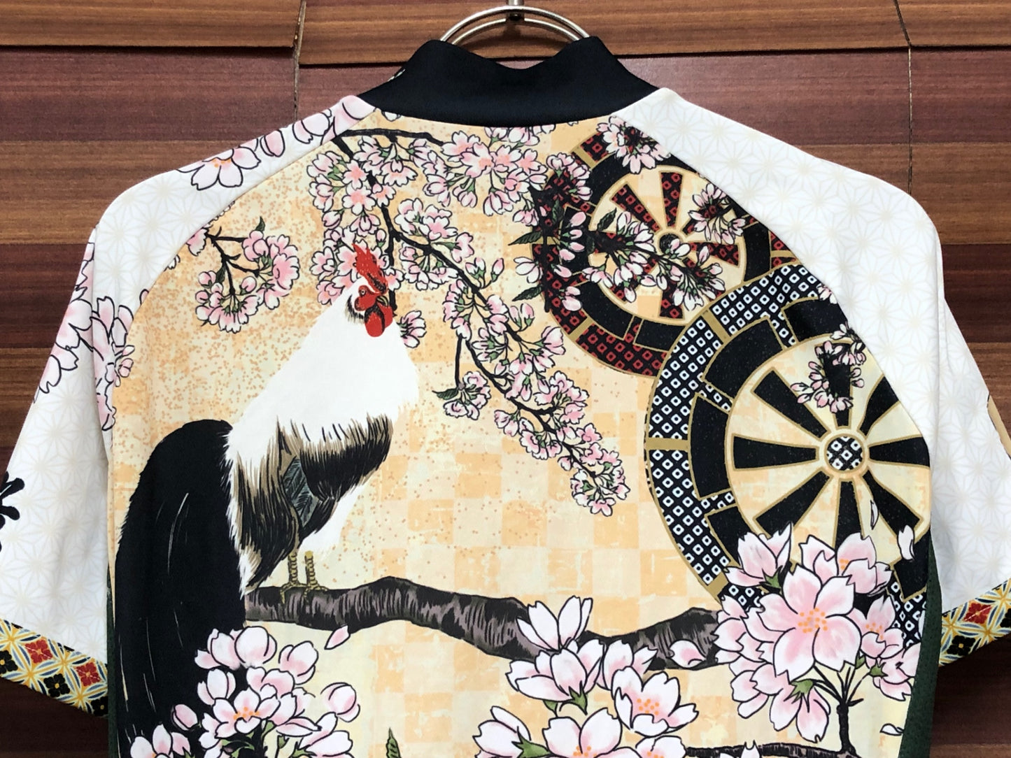 IV185 パールイズミ PEARL iZUMi 半袖 サイクルジャージ 桜 S