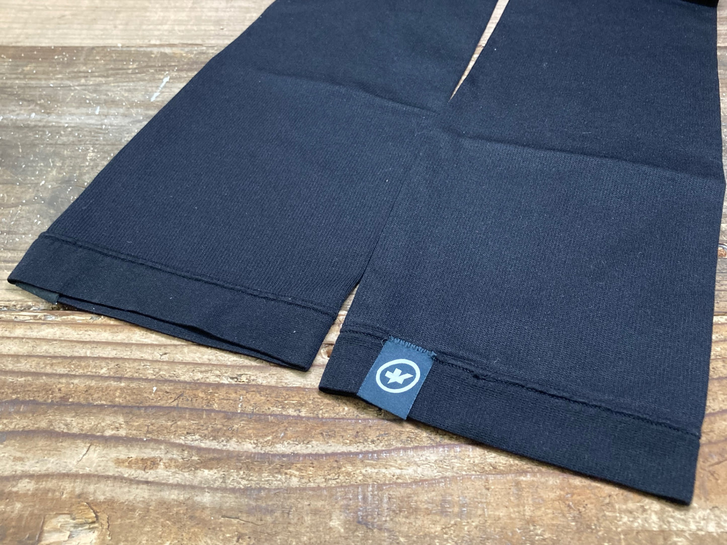 IT620 アソス assos レッグカバー 黒 SIZE O