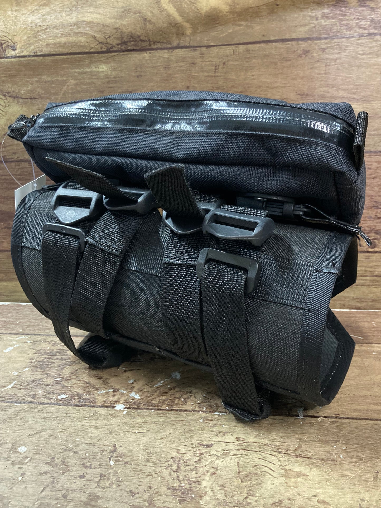 GU939 レストラップ RESTRAP ハンドルバーバッグ 黒